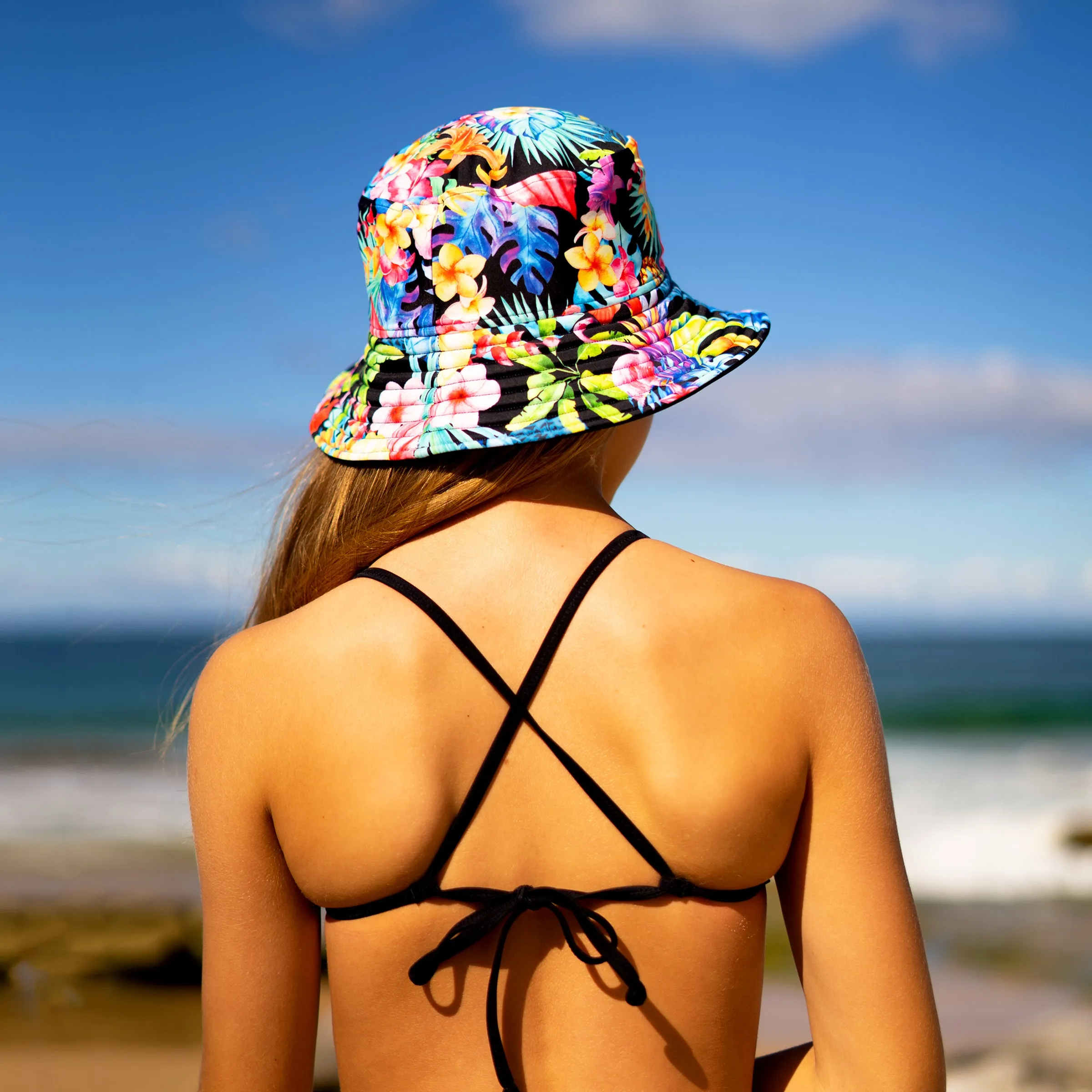 1293 Island Girl bucket hat