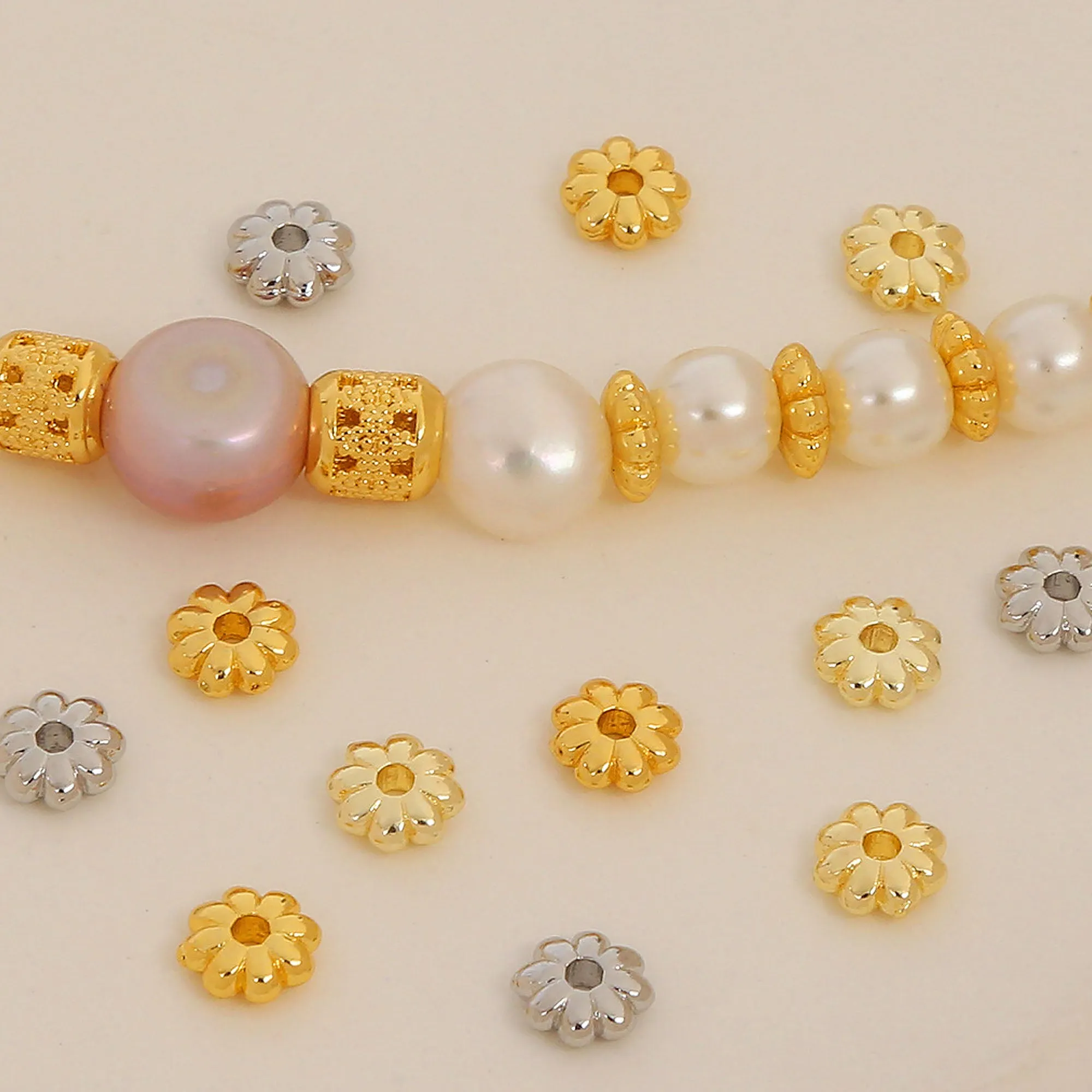 20PCS 14k Gold Filled Flower Spacer Beads, 5.5mm Tiny Spacer Beads, Golden Spacers for Bracelet/Necklace Making 10420050
