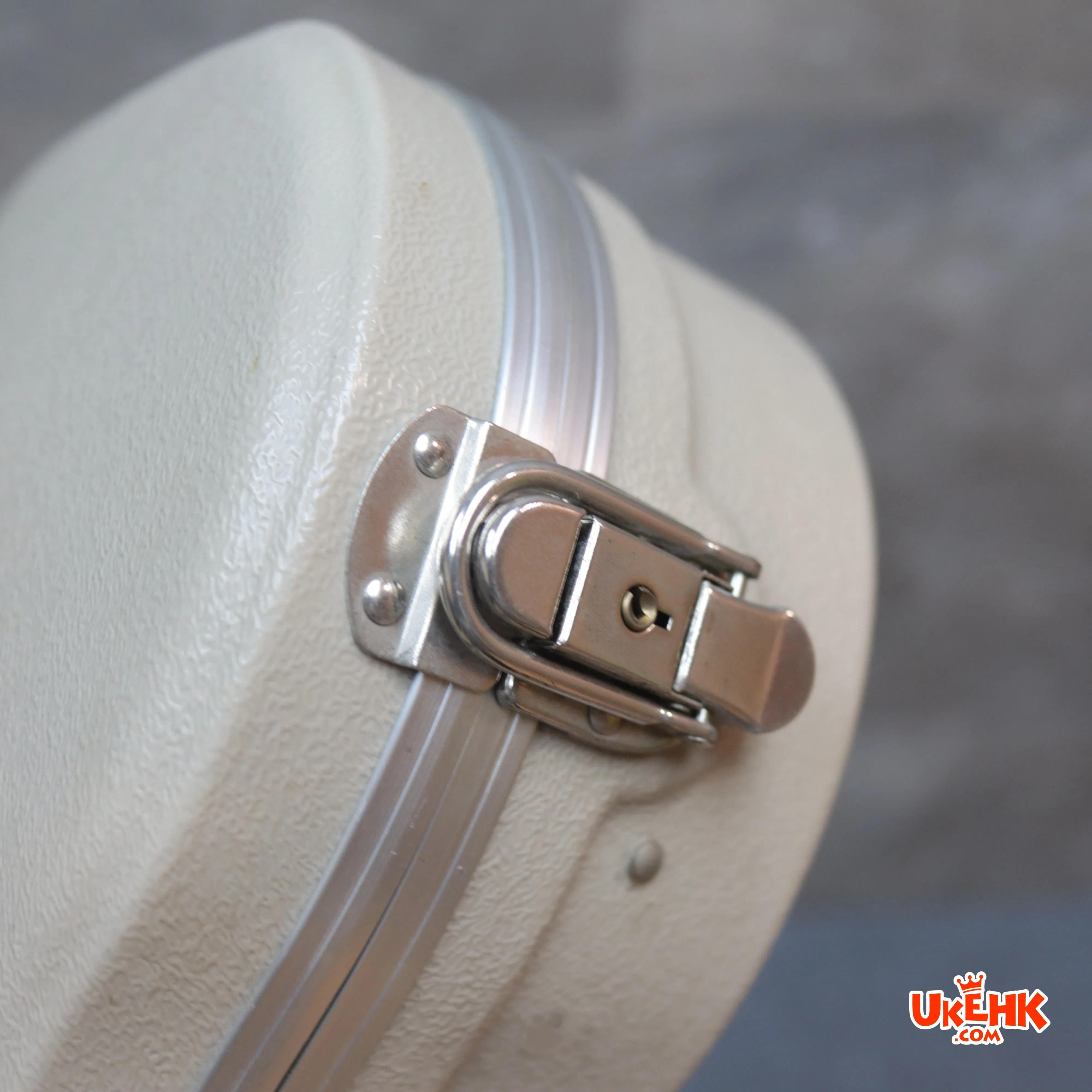 A'AMA ABS White Soprano/Concert Case（ABS-WT-S/C)