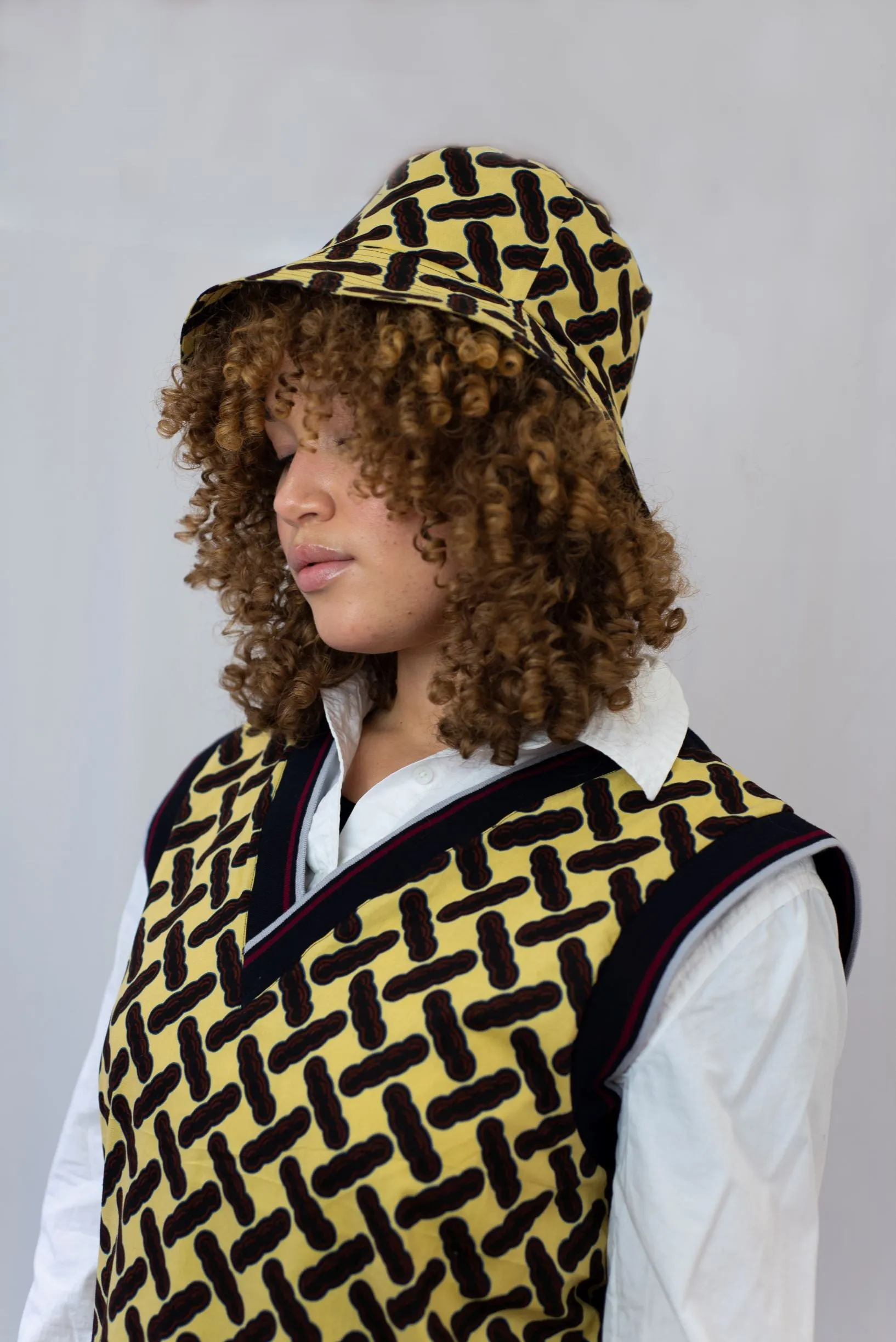ALLURE BUCKET HAT