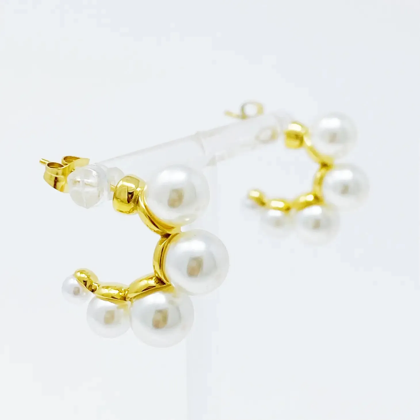 Andante Pearl Mini Hoop Earrings