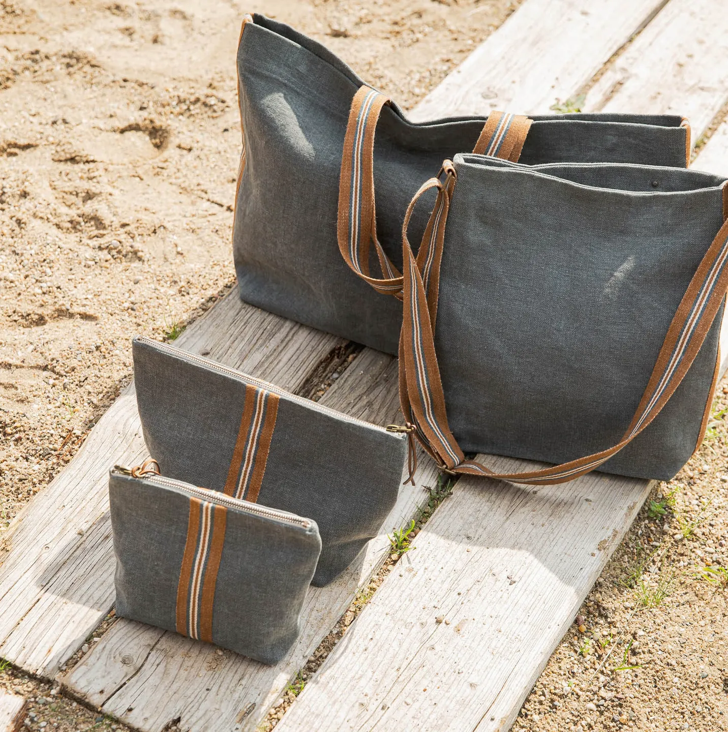 atlas pouch