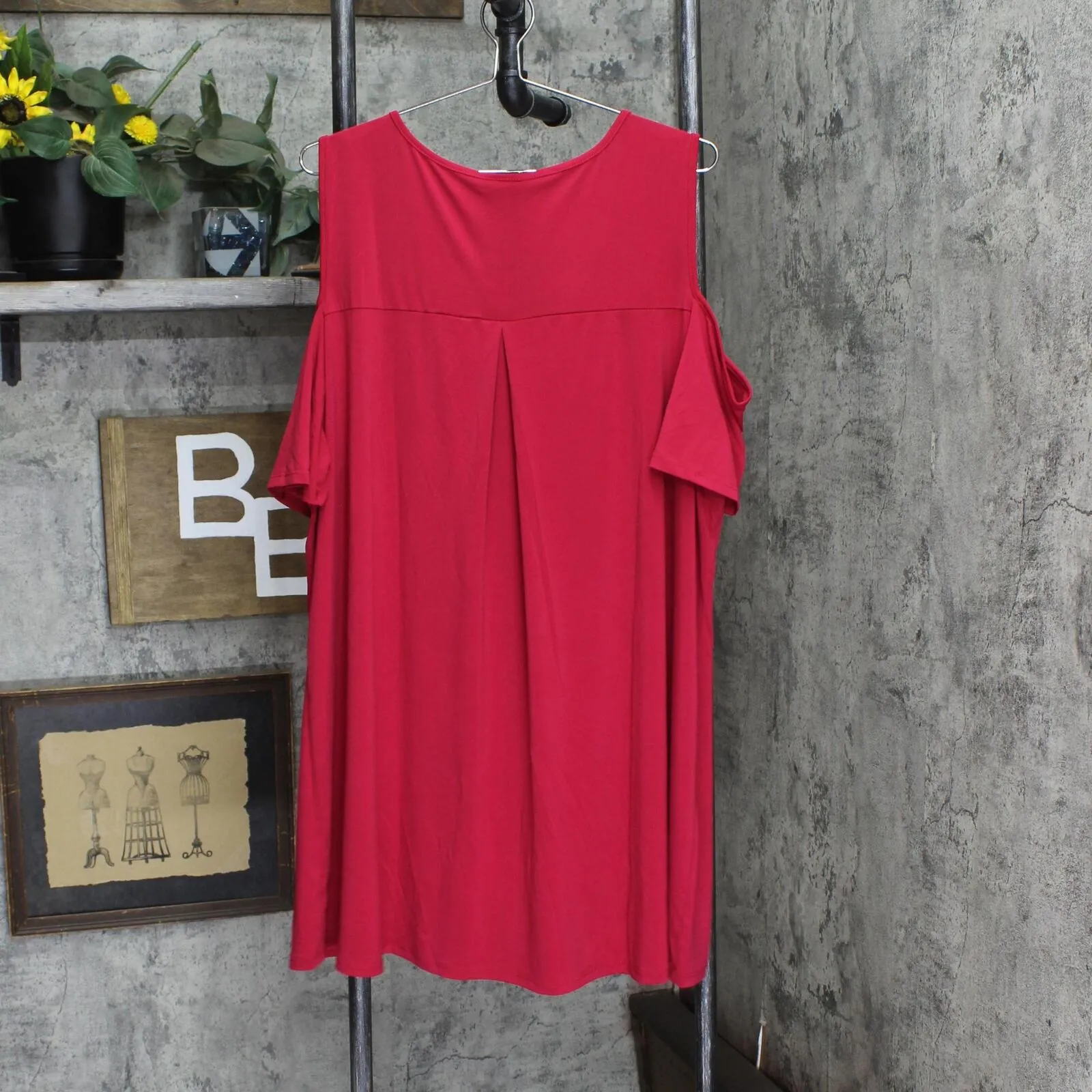 Avenue Womens Plus Size Claire Cold Shoulder Tunic Top 214337