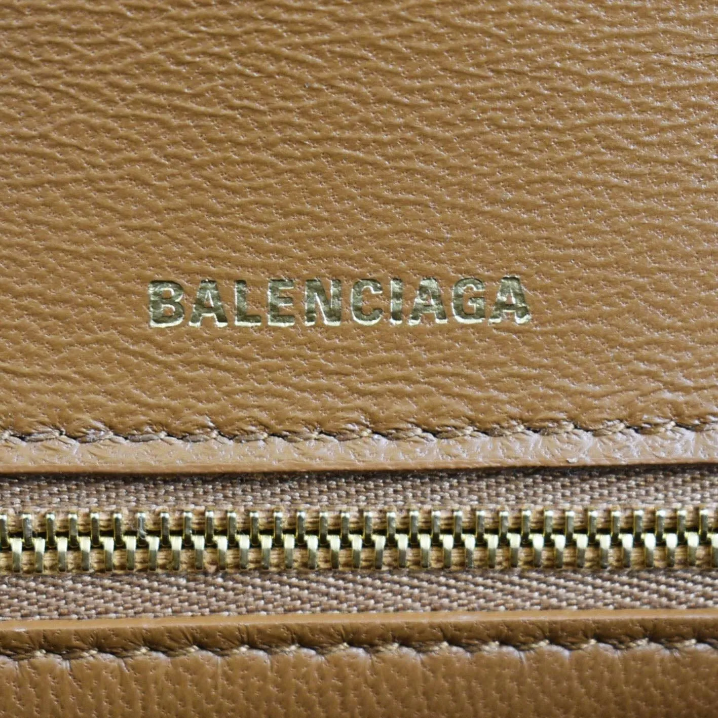 BALENCIAGA Medium Hourglass Leather Top Handle Shoulder Bag Tan