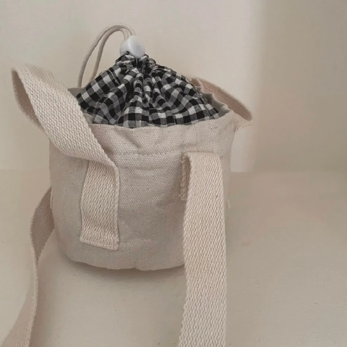 BELLABAMBINA BUCKET BAG GINGHAM/CREAM