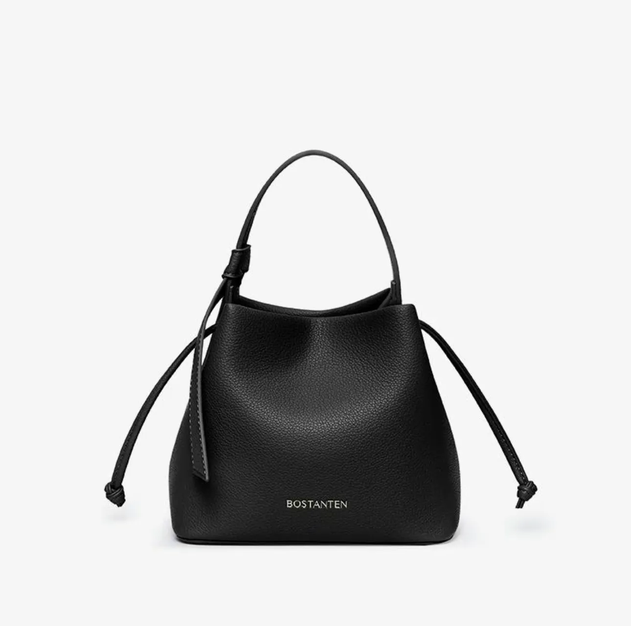 Bostanten Strawstring Bucket Bag in Black