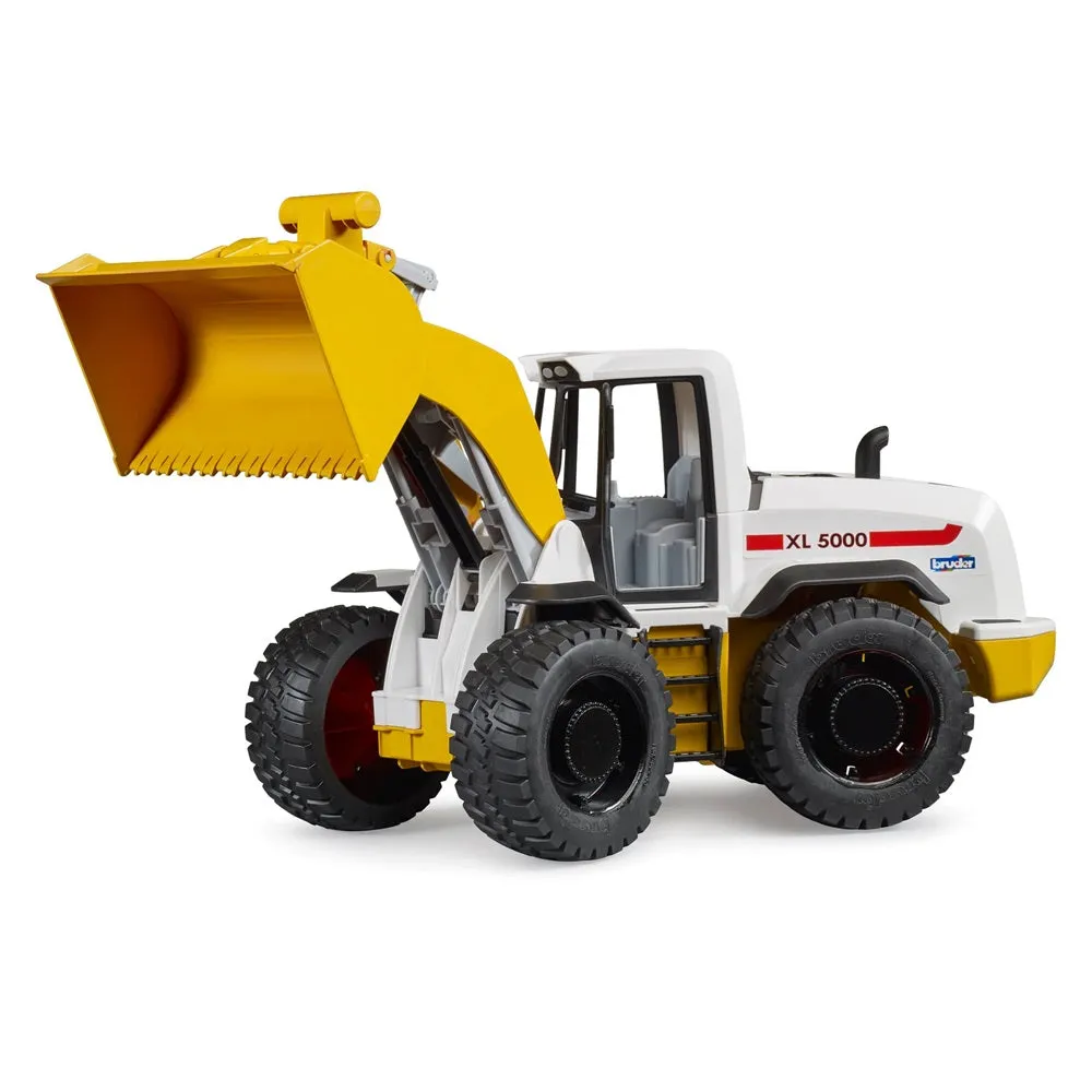Bruder Wheel Loader 2 Years 