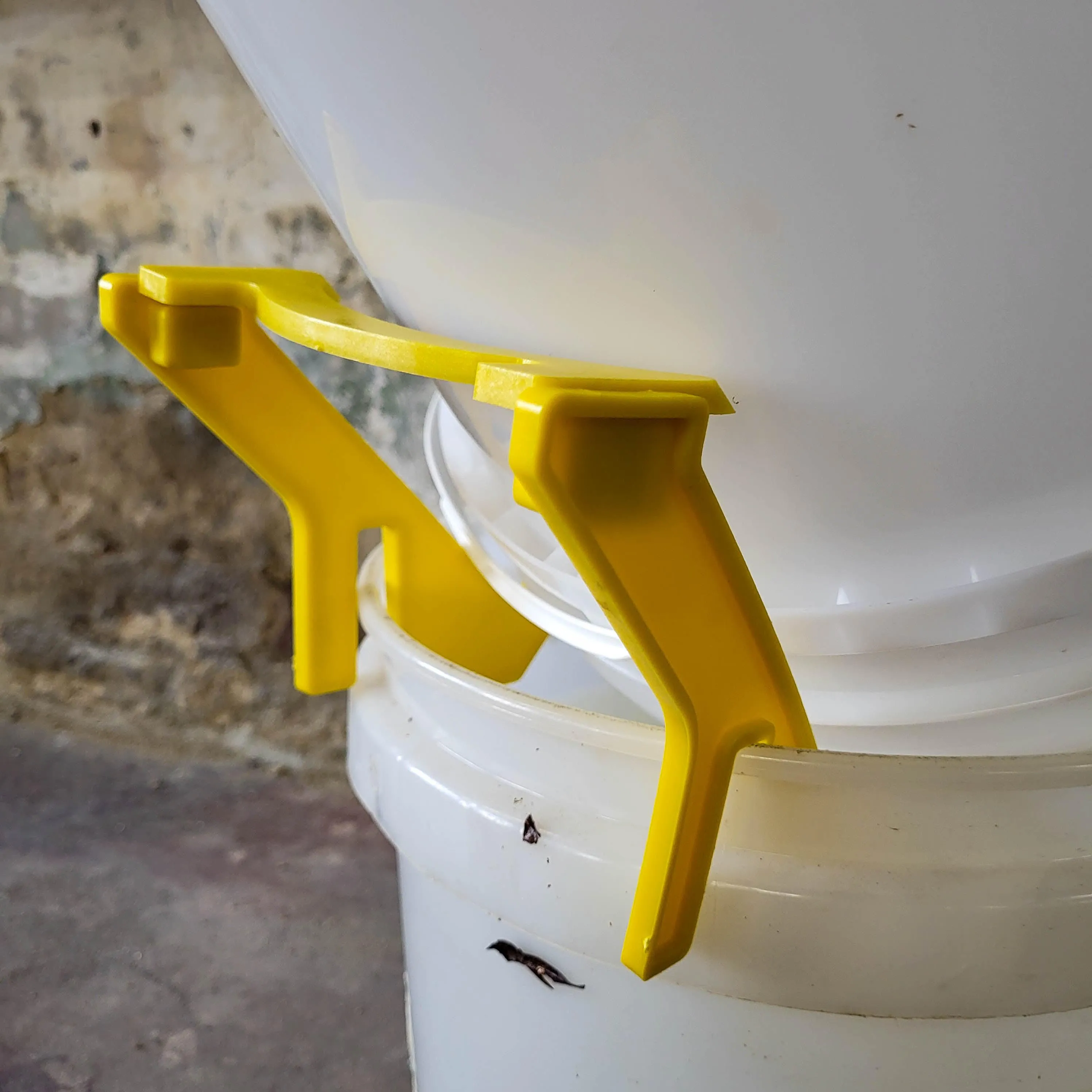 Bucket Holder