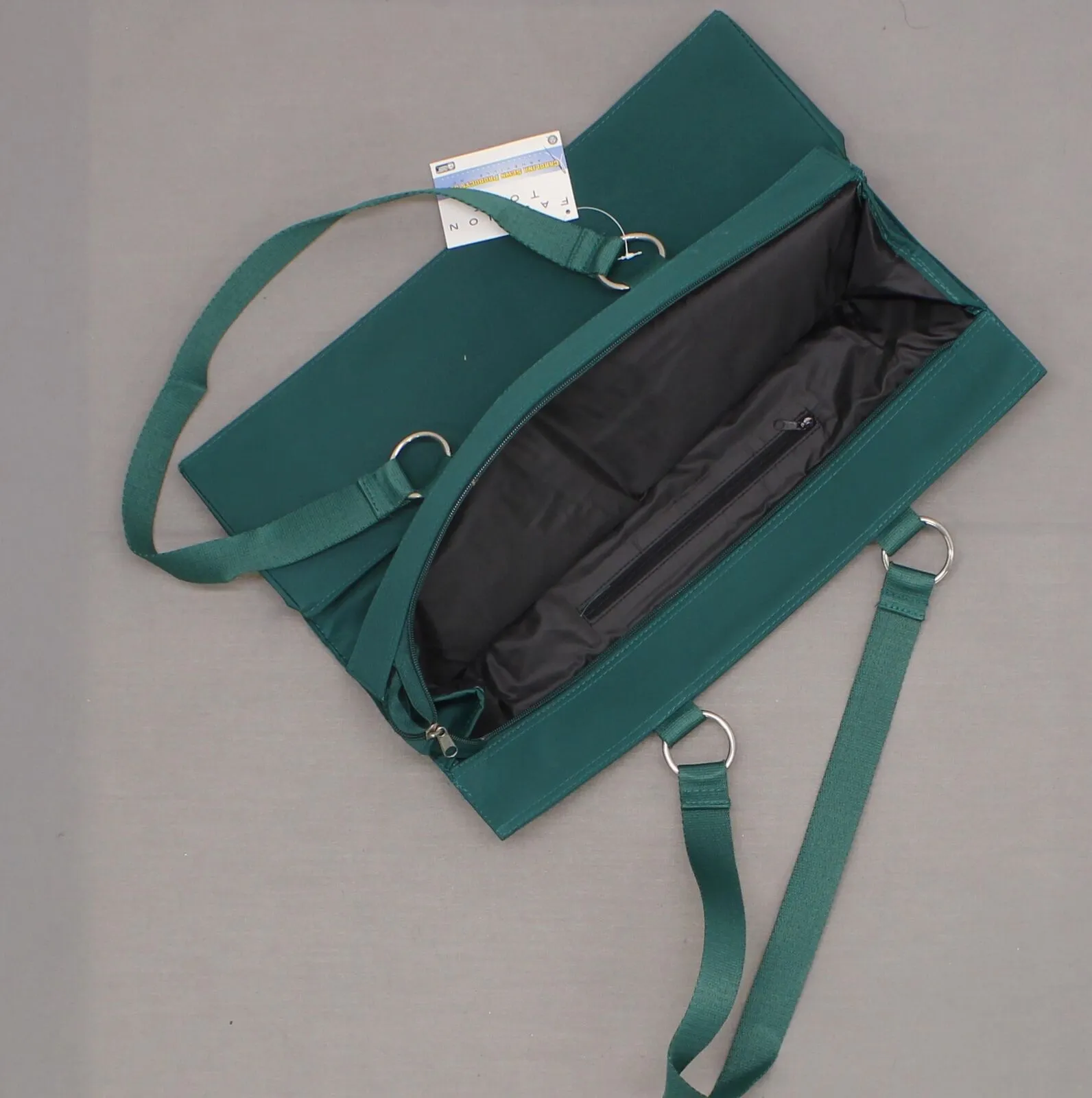 Carolina Sewn Women's Metro European Styled Zipper Tote Bag