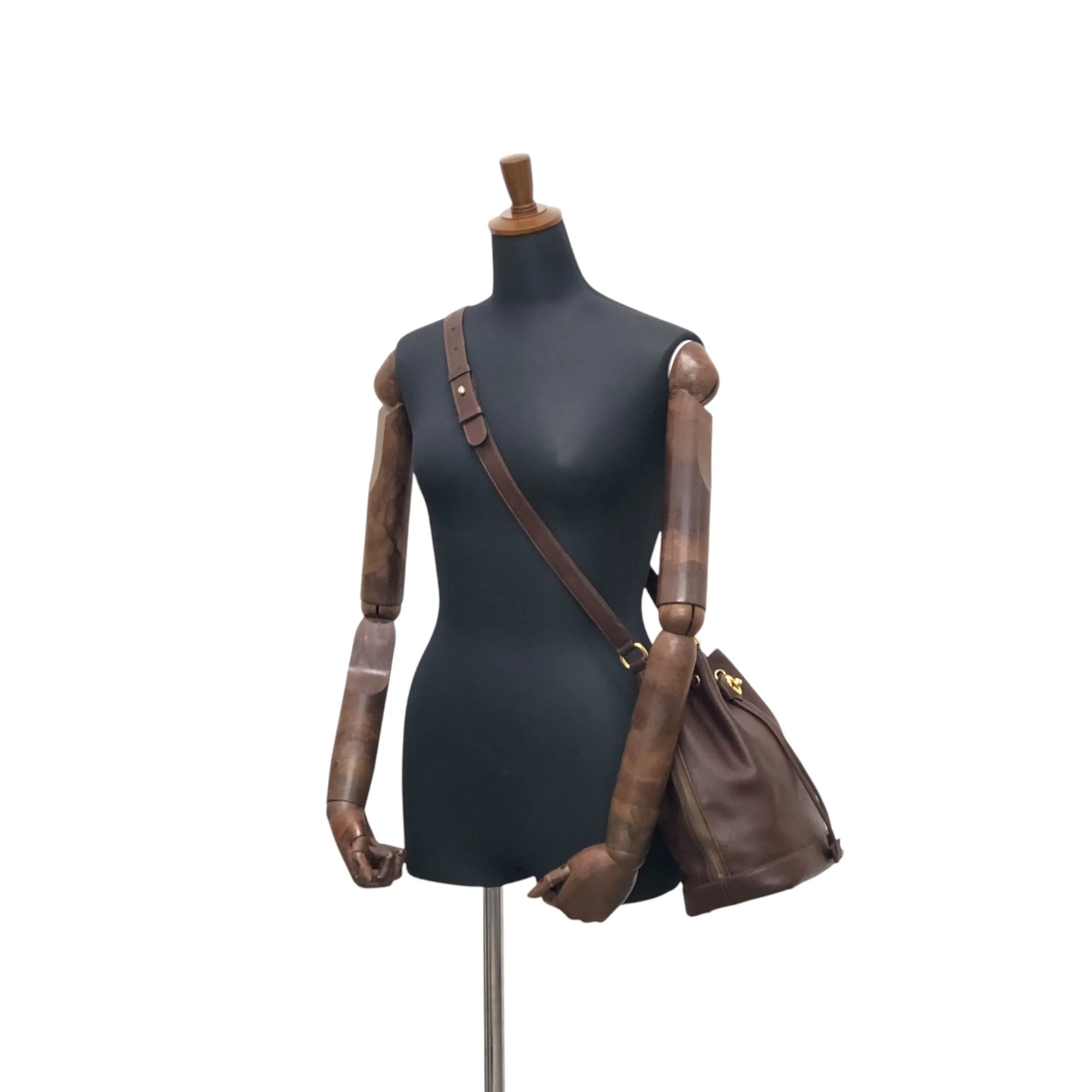 CELINE Toggle Clasp Drawstring Shoulder bag Brown Vintage 4cufh5