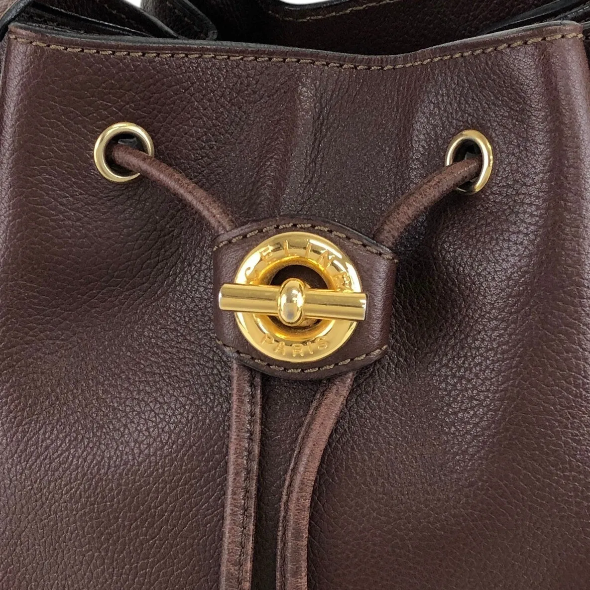 CELINE Toggle Clasp Drawstring Shoulder bag Brown Vintage 4cufh5