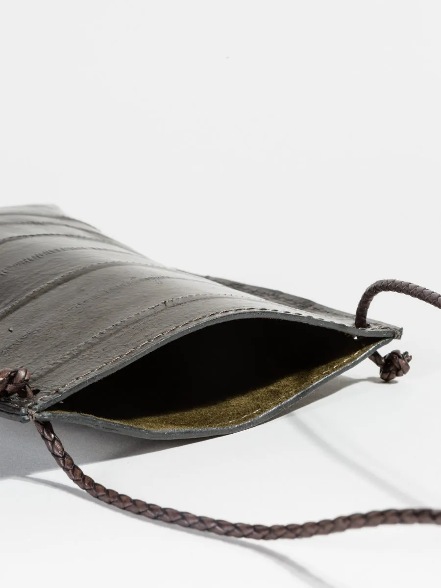 cell pouch - reverse eel