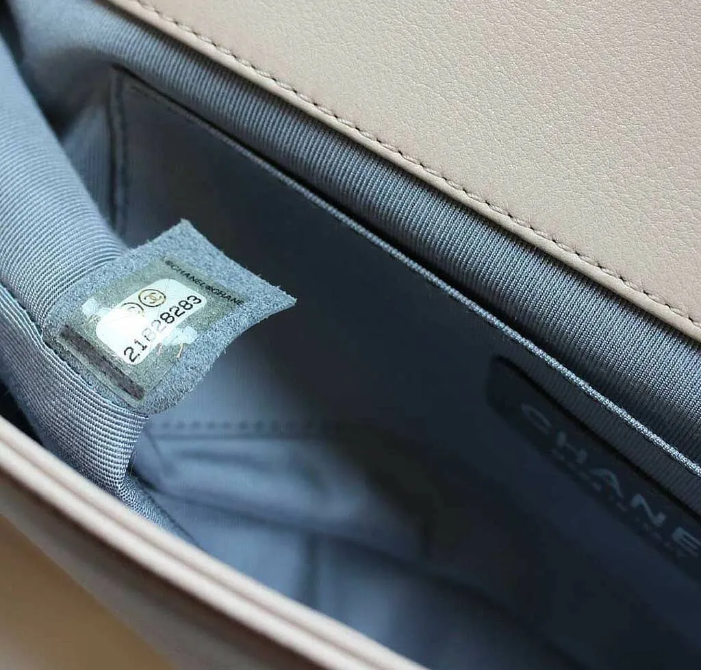 Chanel Boy Bag Flap Light Beige