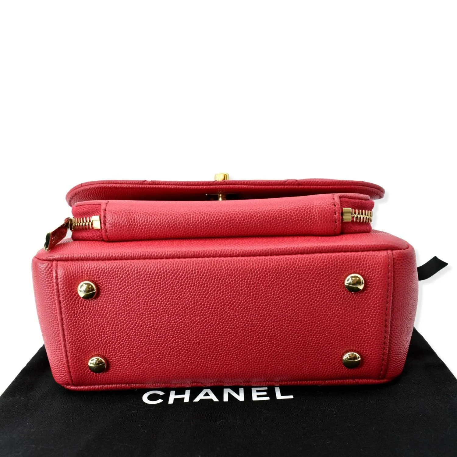 CHANEL Business Affinity Small Caviar Quilted Shoulder Bag Red