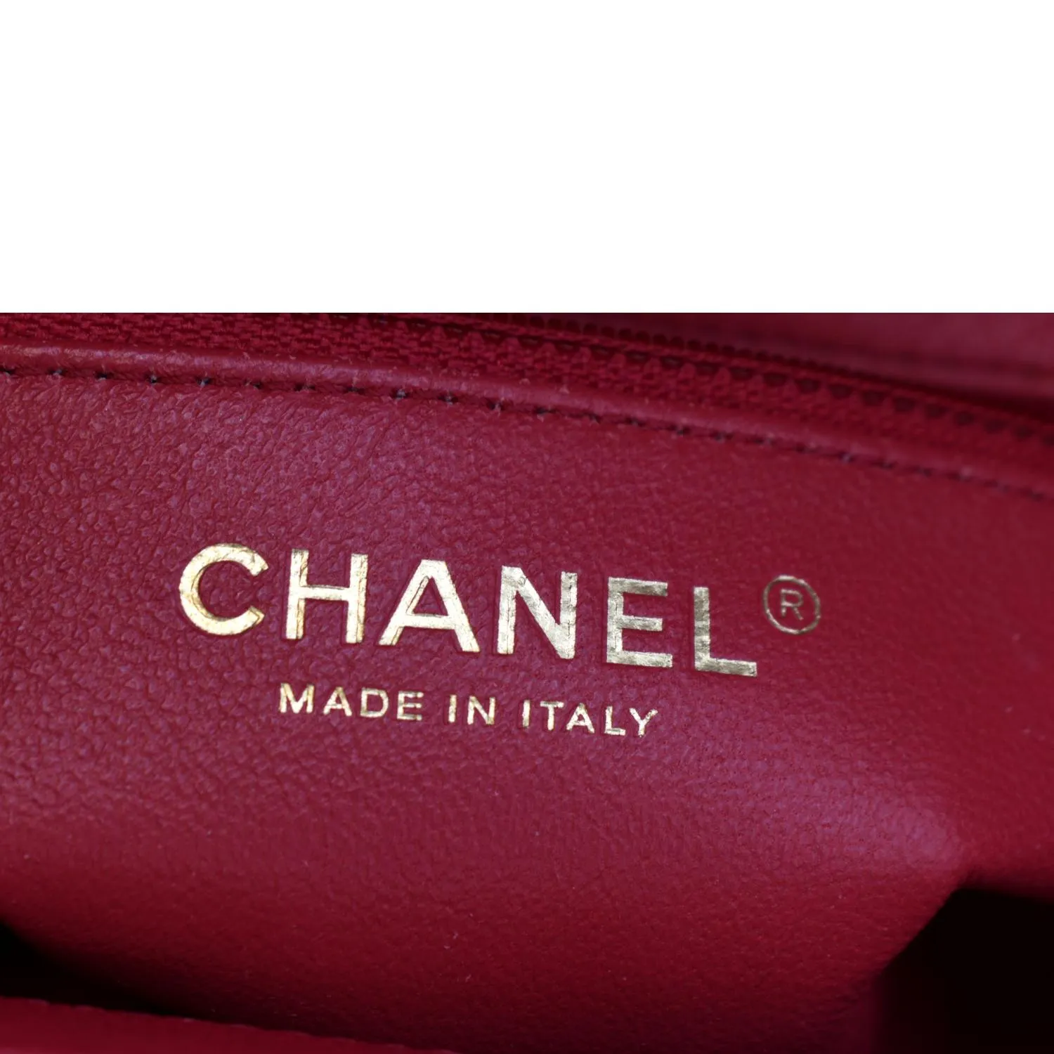 CHANEL Business Affinity Small Caviar Quilted Shoulder Bag Red