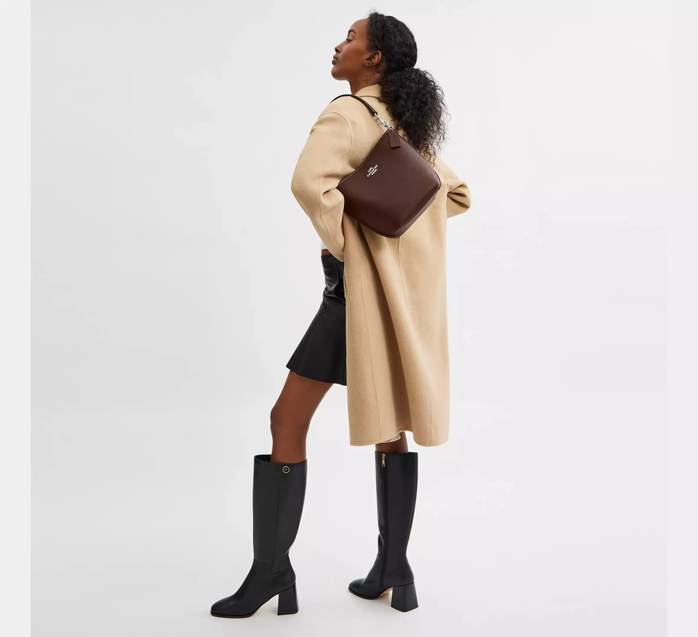 City Bucket Bag - Pebbled Leather