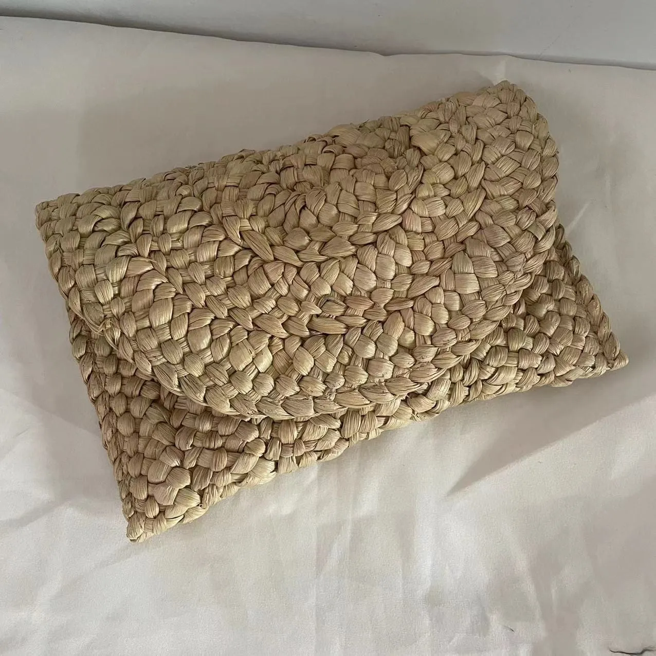 Cornhusk Woven Straw Clutch