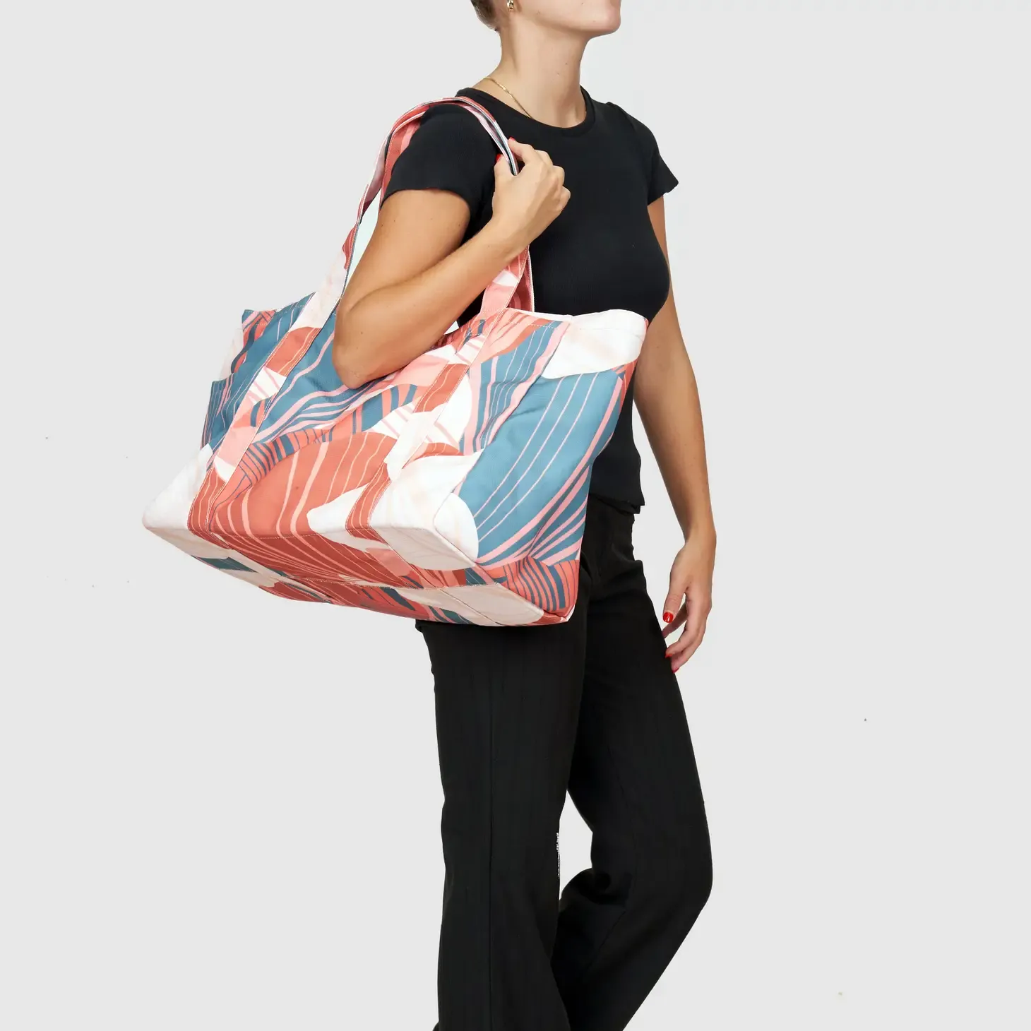 Cruise Tote