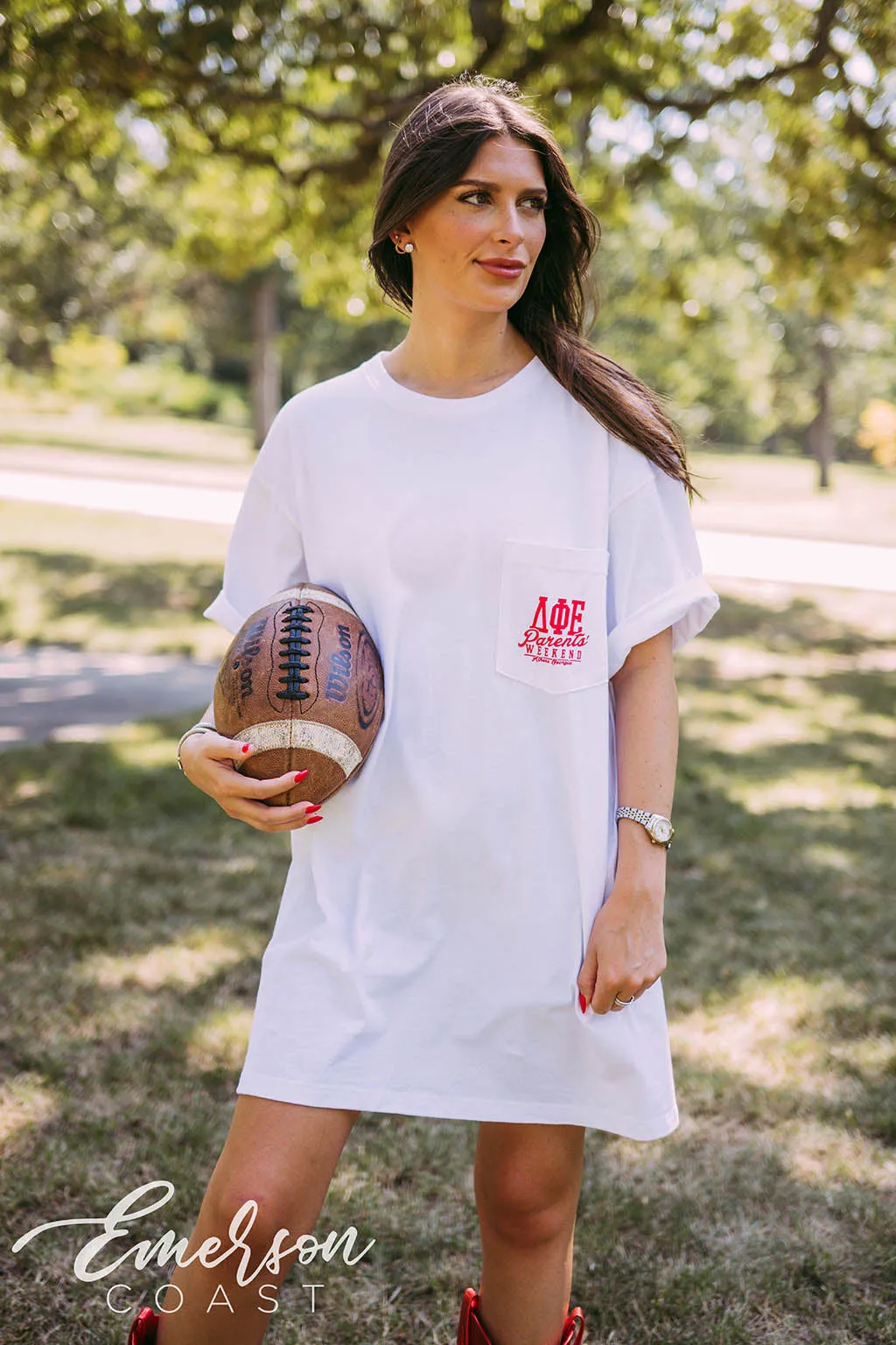 Delta Phi Epsilon Vintage Parents Weekend T-shirt