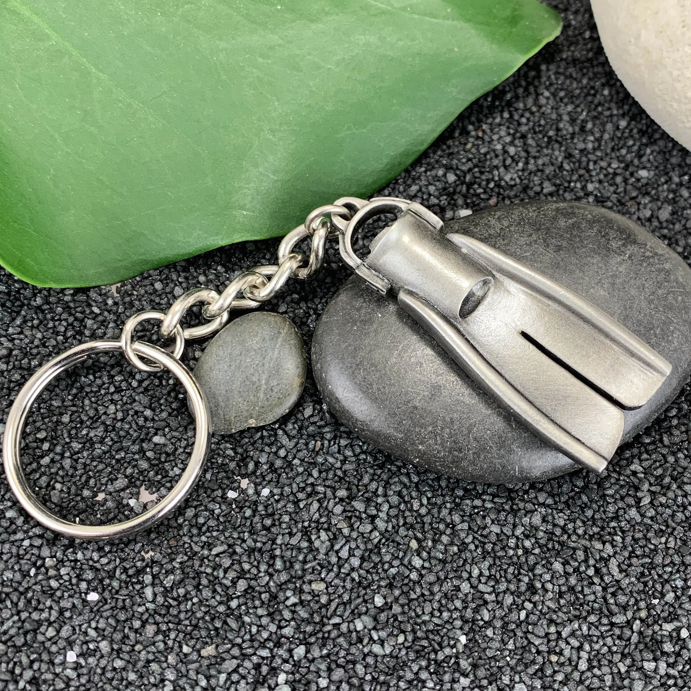 Dive Fin Keychain for Men and Women- Scuba Keychain, Dive Flipper Key Ring, Gifts for Scuba Divers, Scuba Diving Key Fob, Dive Fin Lanyard