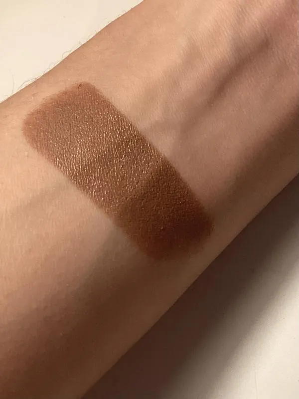 Essence Baby Got Bronze Bronzer Stick 10-Cinnamon Spice