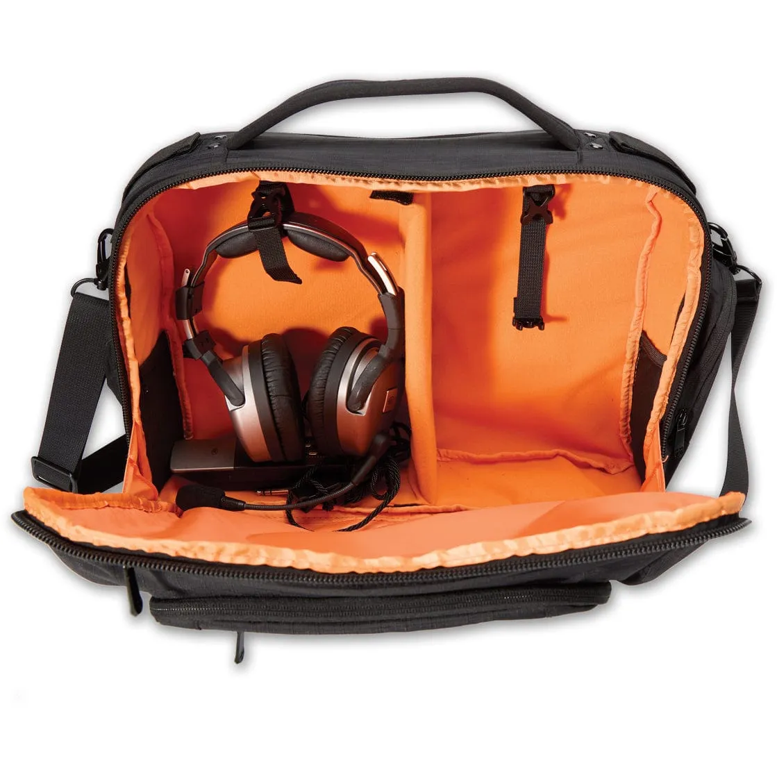 Flight Outfitters Flight Deck Pro: The Ultimate Bag for Professional Airline Pilots