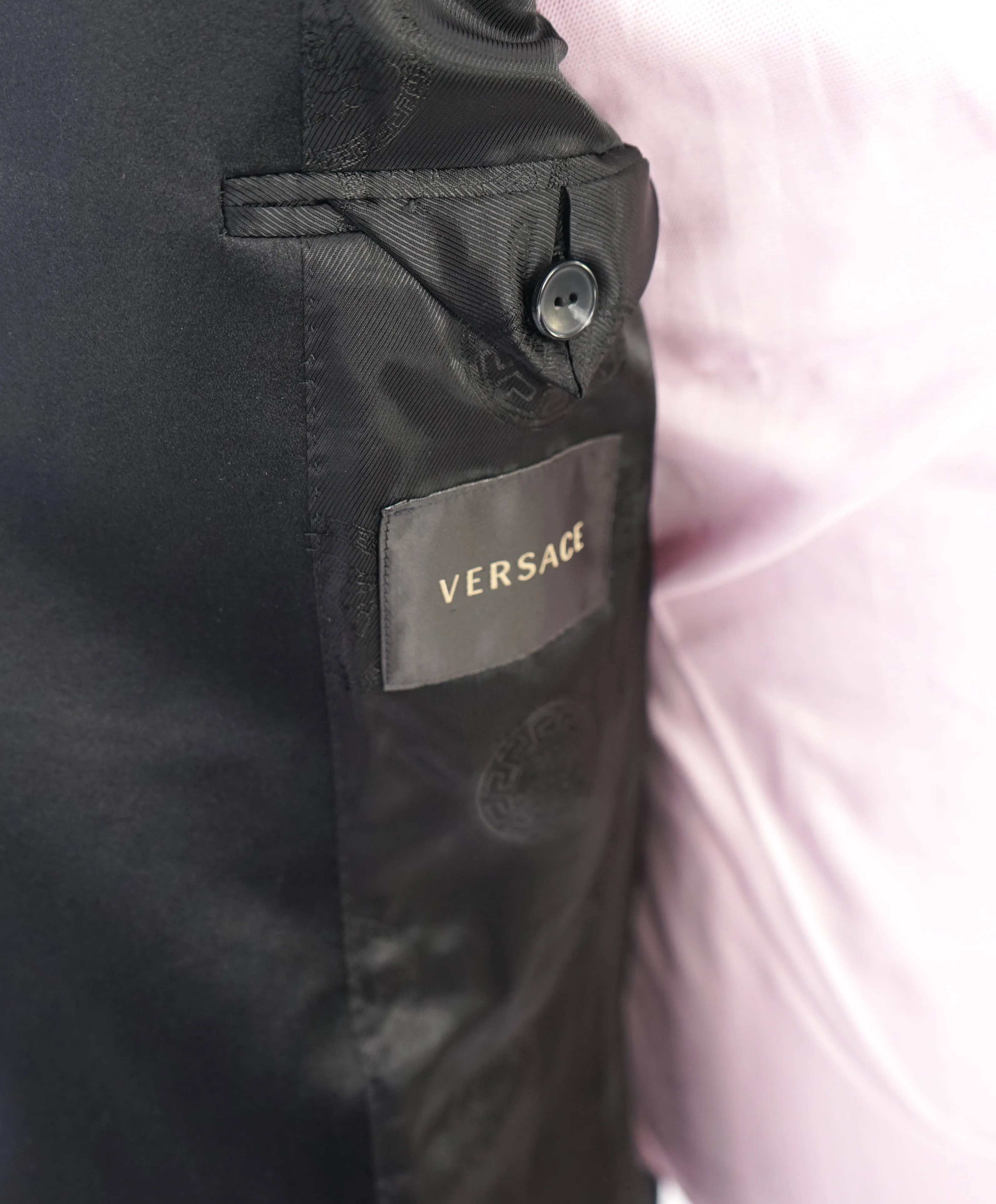 GIANNI VERSACE COUTURE - "Tailor Made" Medusa Lined Dinner Jacket Blazer- 38L