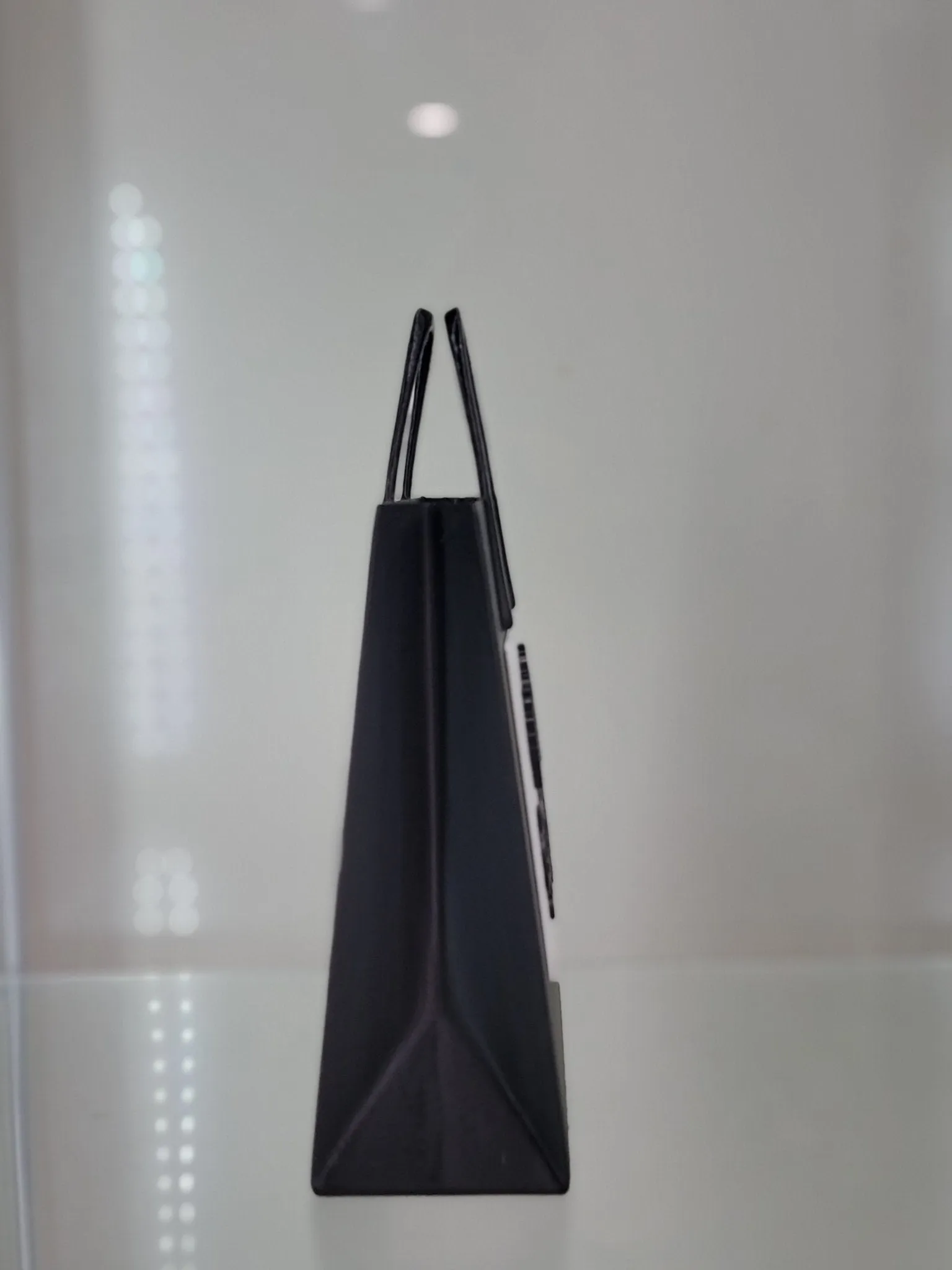 Glam Black Bag Holder - Suki Glam Vanity Decor for Brushes, Flowers & More