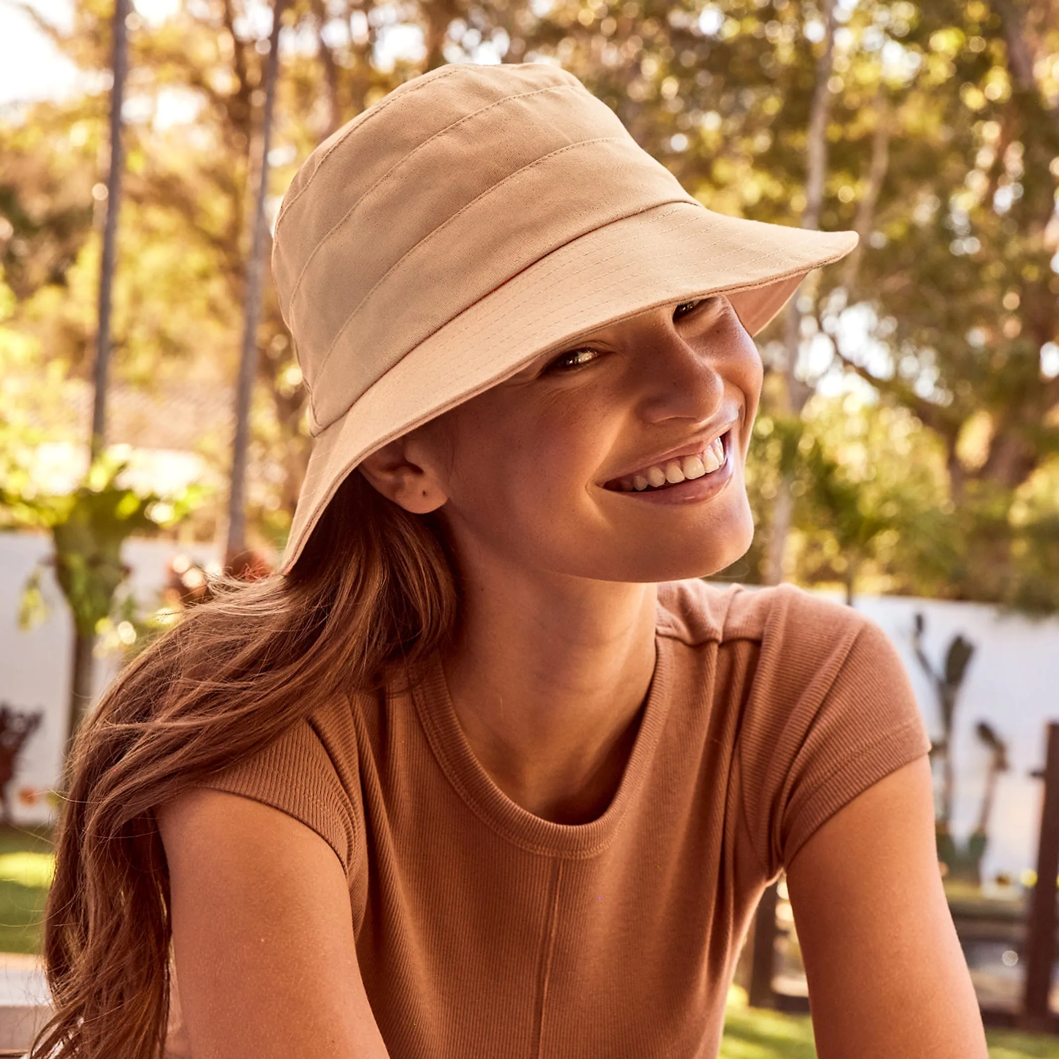Golf Bucket Hat - Beige