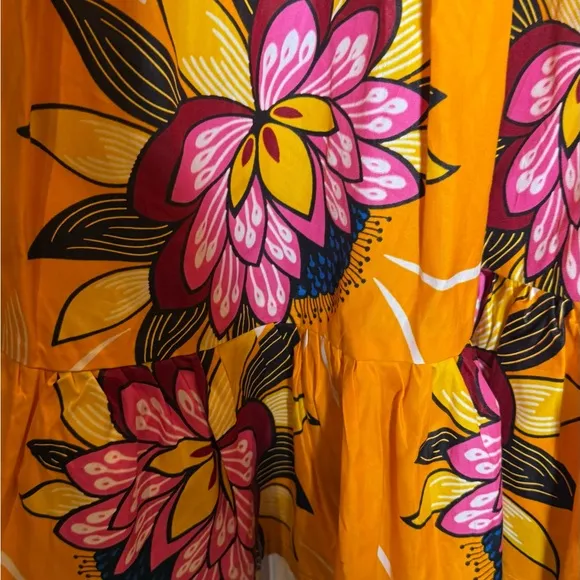 Grass-Fields Floral Off-Shoulder Midi Dress – Size 6