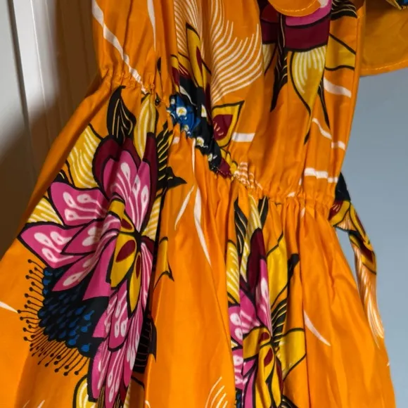 Grass-Fields Floral Off-Shoulder Midi Dress – Size 6