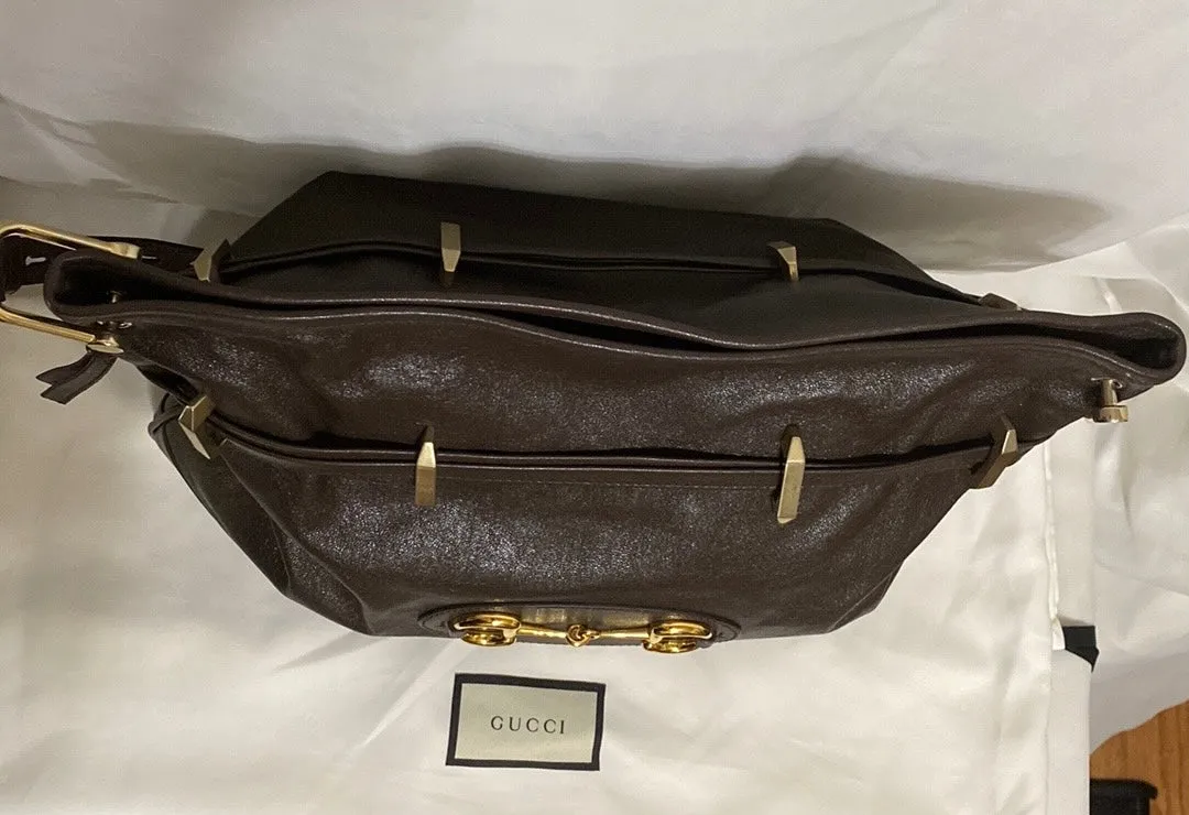 GUCCI Calfskin Leather 1955 Horsebit Cinch Bag In Cocoa