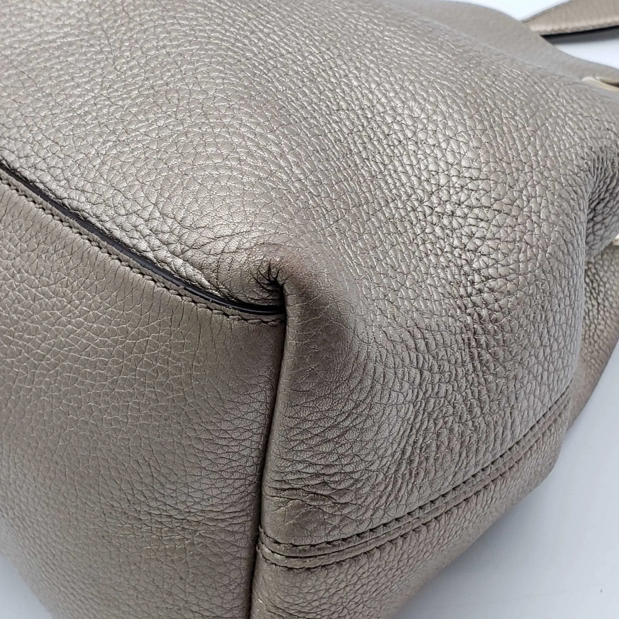 Gucci GG Soho on Chain Medium Shoulder Bag