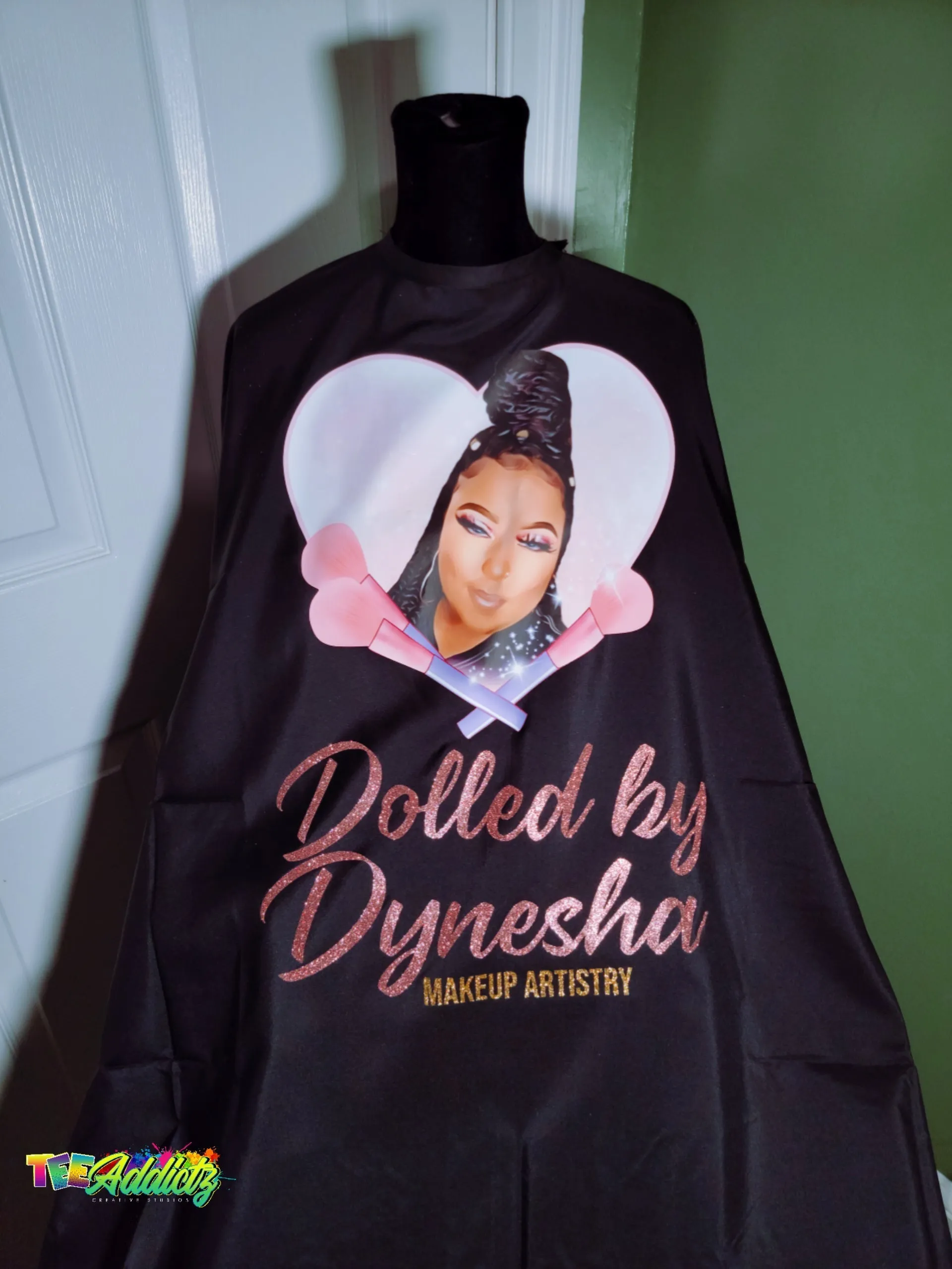 Hairstylist / Makeup Artist / Nail Tech / Barber Cape/Apron