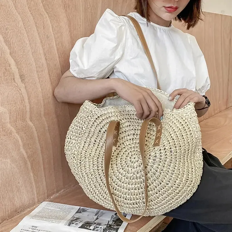 Handcrafted Round Straw Woven Beach Tote Bag Vacation Beach Hollow Out Shoulder Bag