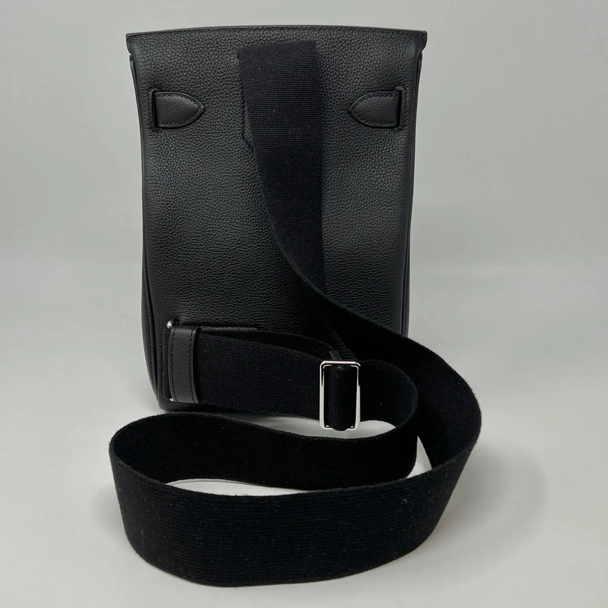 Hermes Akkad Shoulder Bag