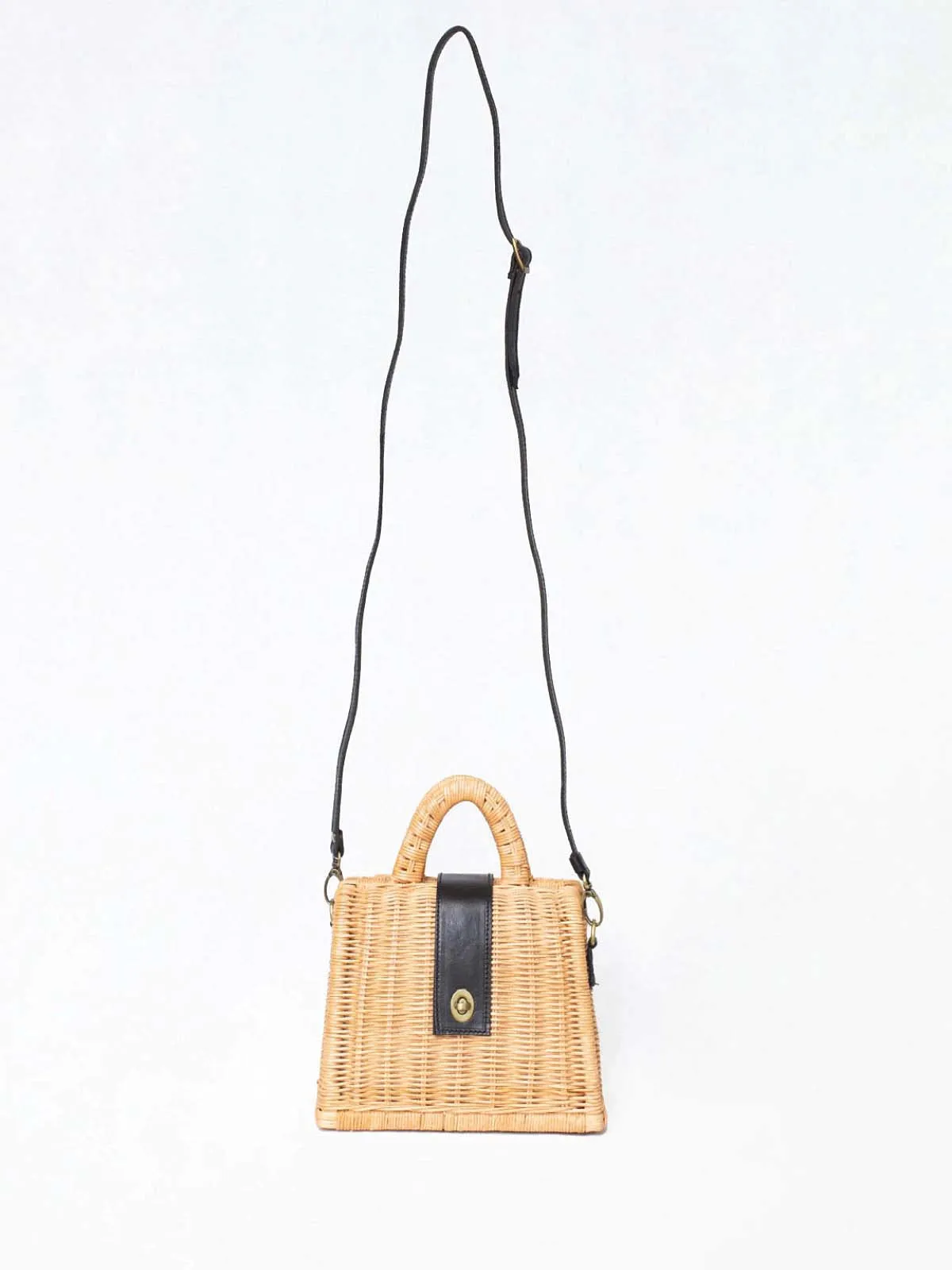 Hermosa Handbag ::RET
