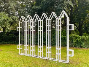 Icy & Sot, "Fence"