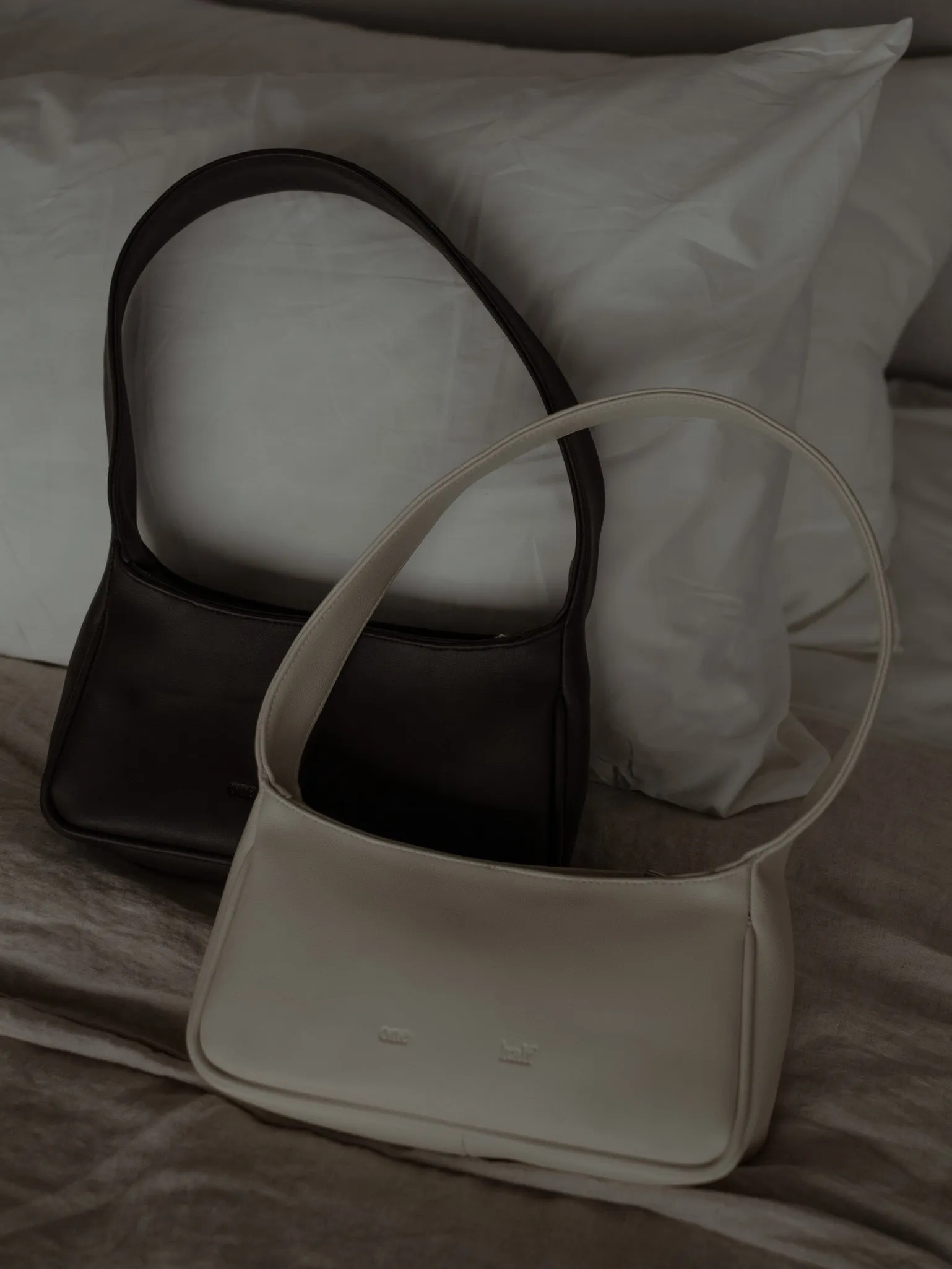 IT SHOULDER BAG  - ESPRESSO
