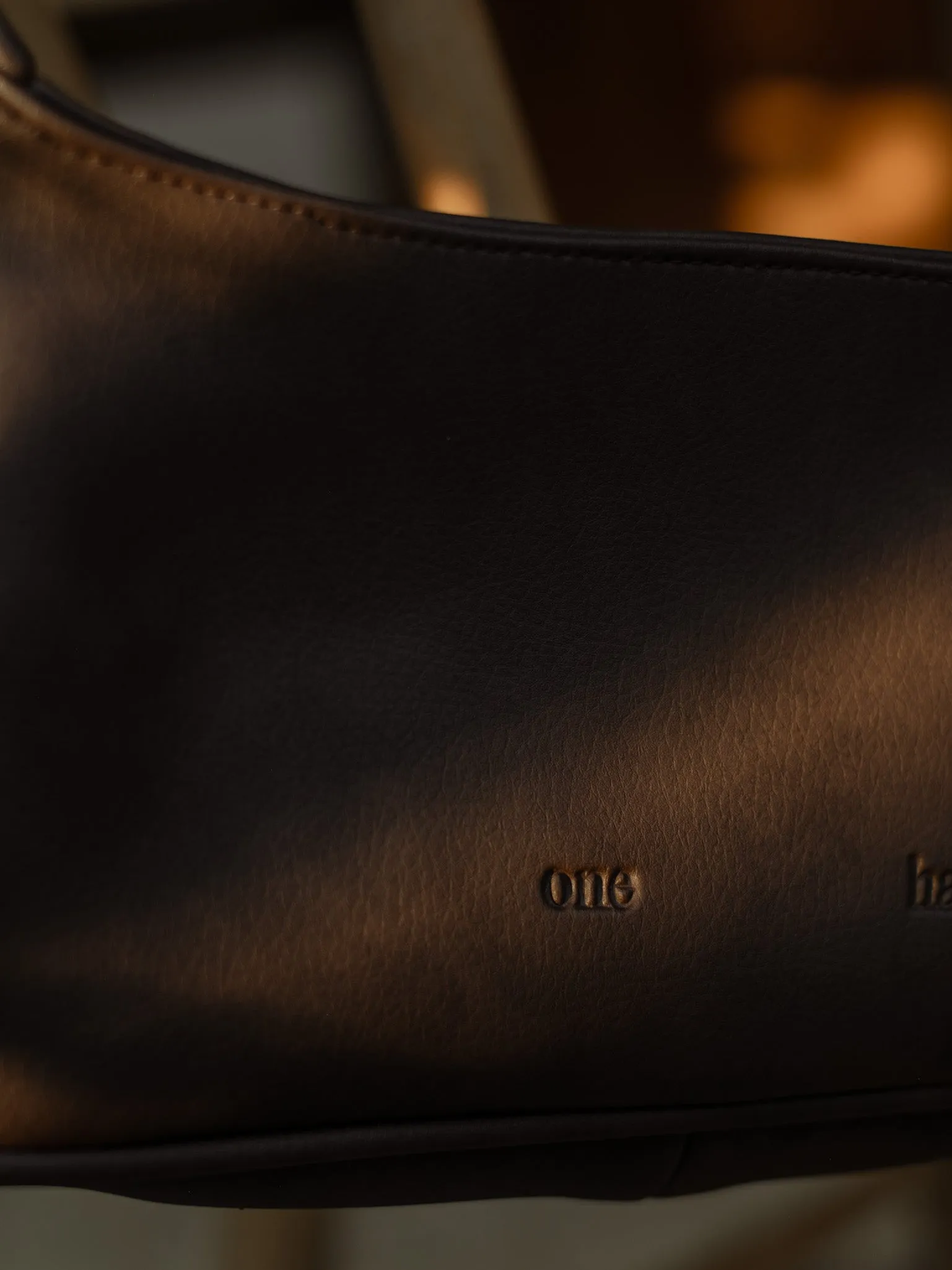 IT SHOULDER BAG  - ESPRESSO