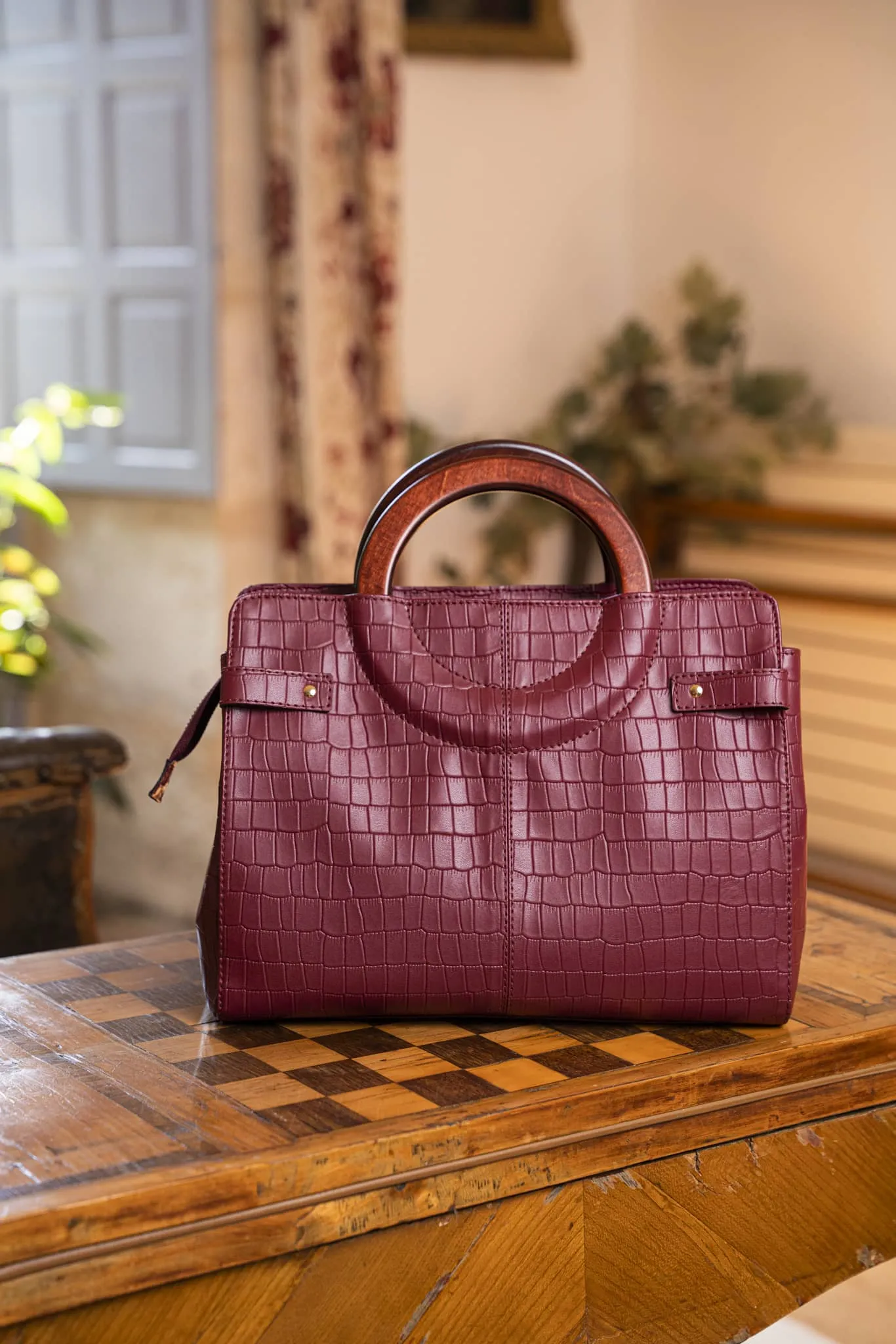 Kayamb Grape Leather Vegan Handbag | Burgundy