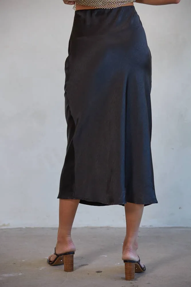 L5954 | Woven Satin Waist Elastic Band Midi Skirt