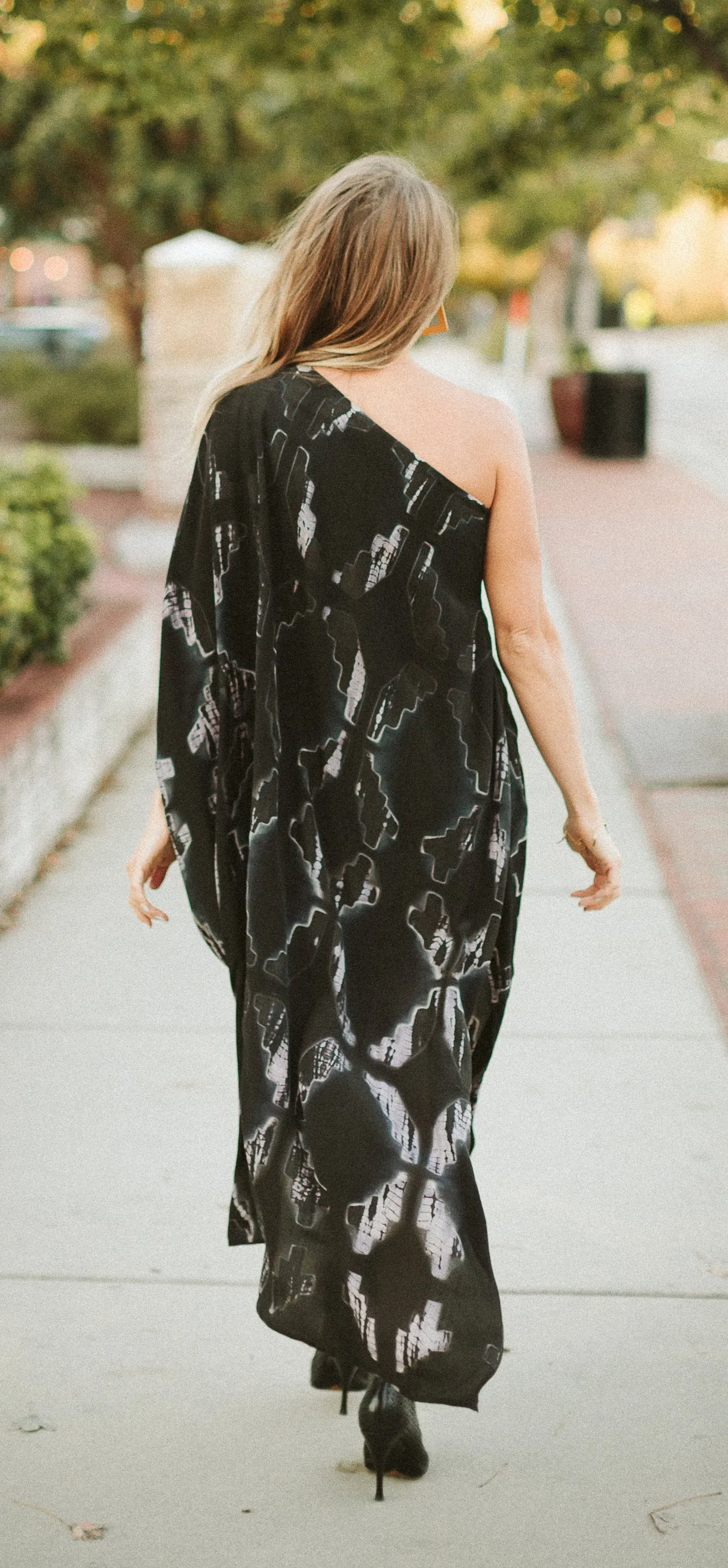 Laura Siegel One Sleeve Caftan