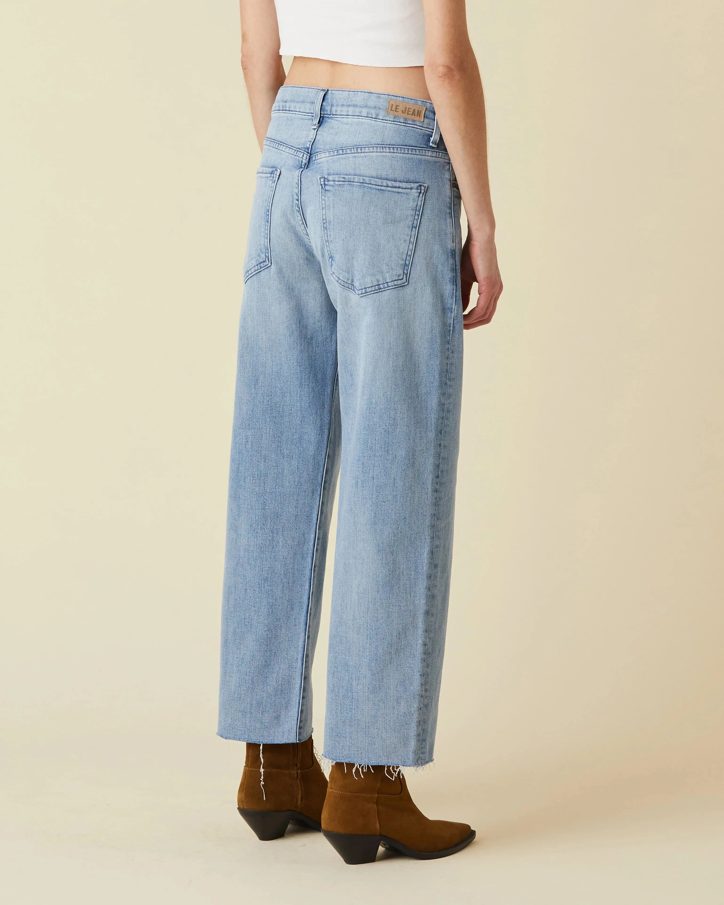 Le Jean - Weekend Jean (Sun Down)