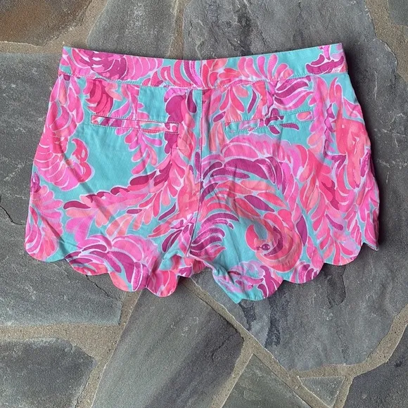 😁Lilly Pulitzer Lovebirds Buttercup Shorts-4