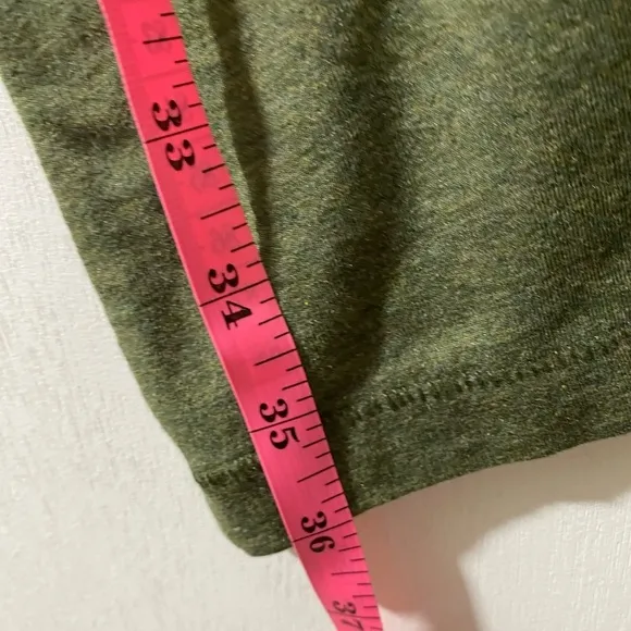 Lole’ long sleeve dress in olive green woman’s Sz XS.  F-01