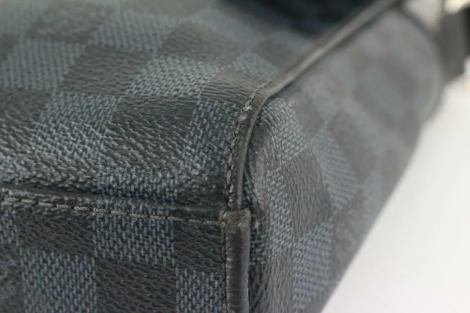 Louis Vuitton Damier Cobalt Newport PM Messenger Crossbody Bag 910lv90