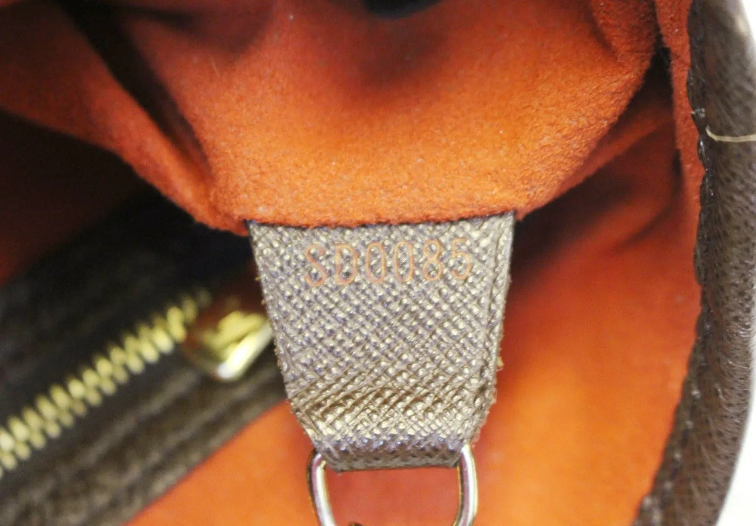 LOUIS VUITTON Damier Ebene Brown Marais Bucket Bag