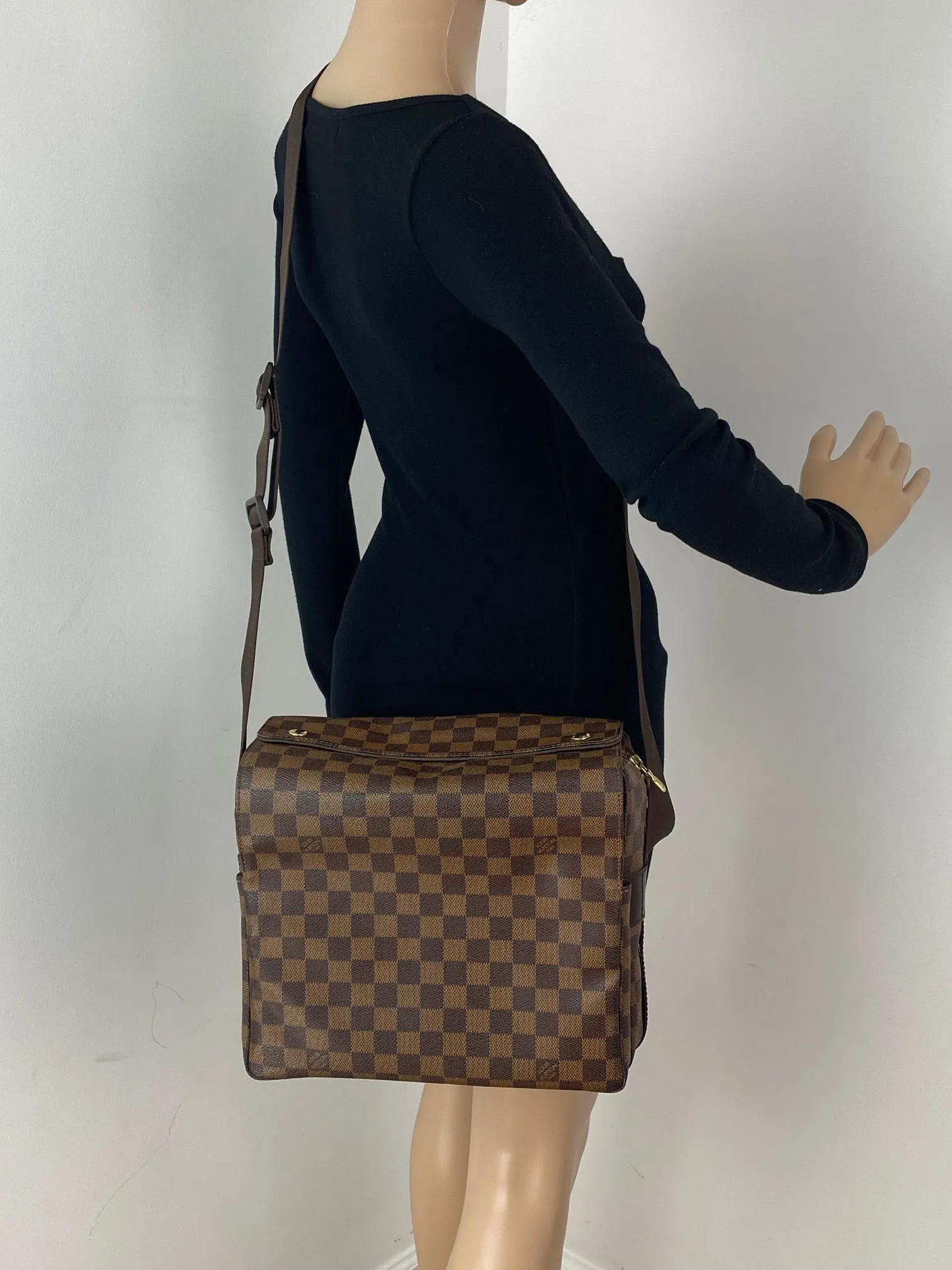 Louis Vuitton Damier Ebene Canvas Naviglio Shoulder Men's Messenger Bag
