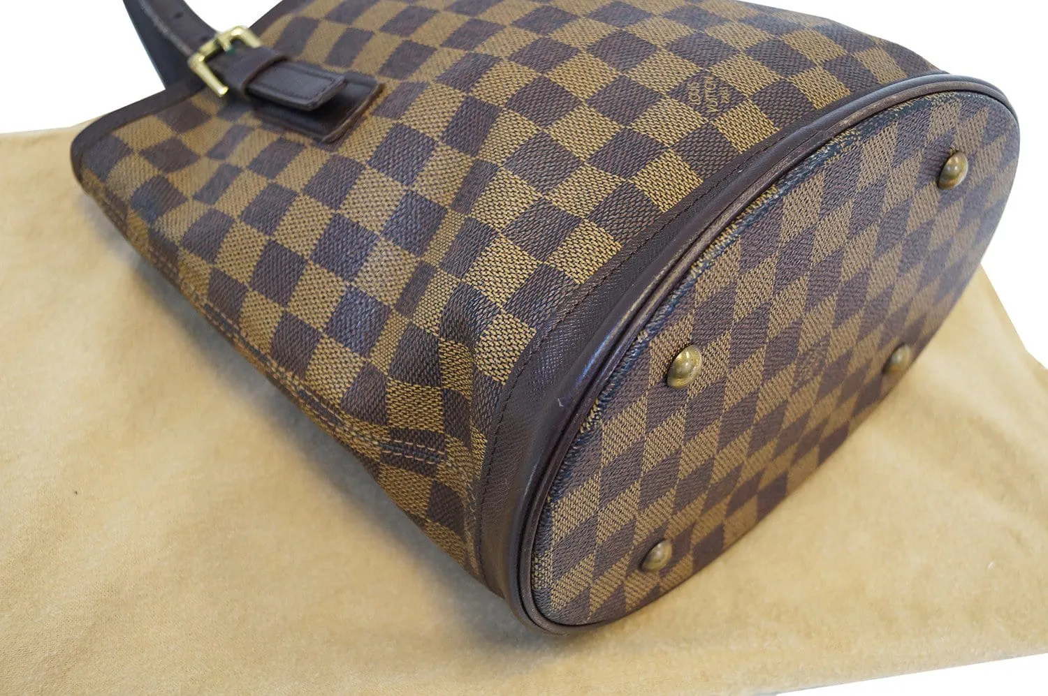 LOUIS VUITTON Damier Ebene Marais Bucket Shoulder Bag